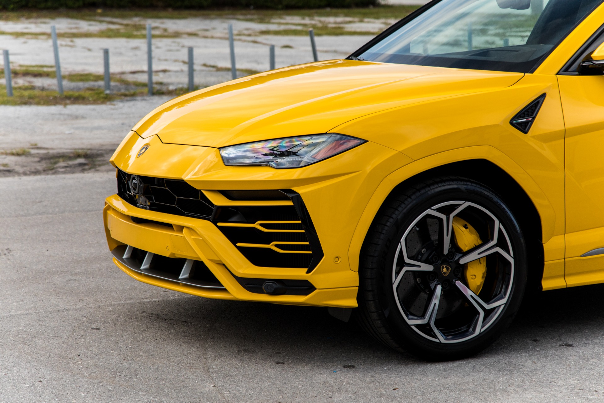 Used-2020-Lamborghini-Urus