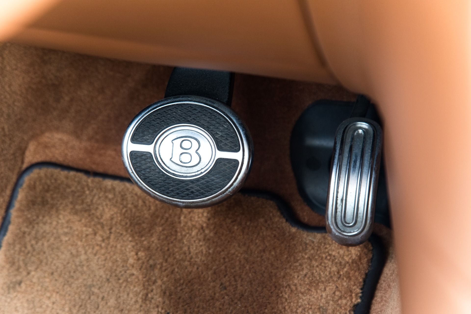 Used-2010-Bentley-Continental-GT