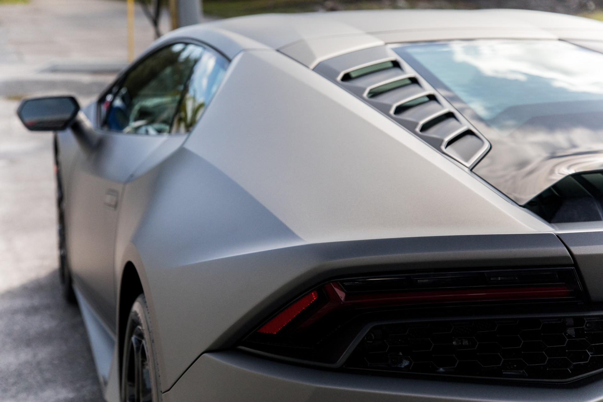 Used-2015-Lamborghini-Huracan-LP-610-4