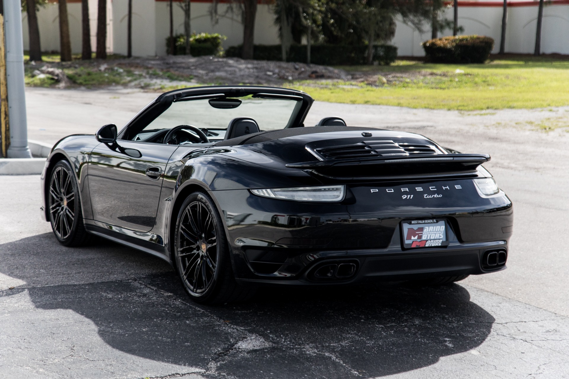 Used-2015-Porsche-911-Turbo