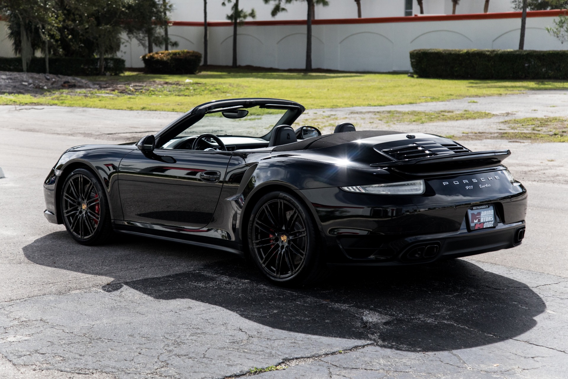 Used-2015-Porsche-911-Turbo