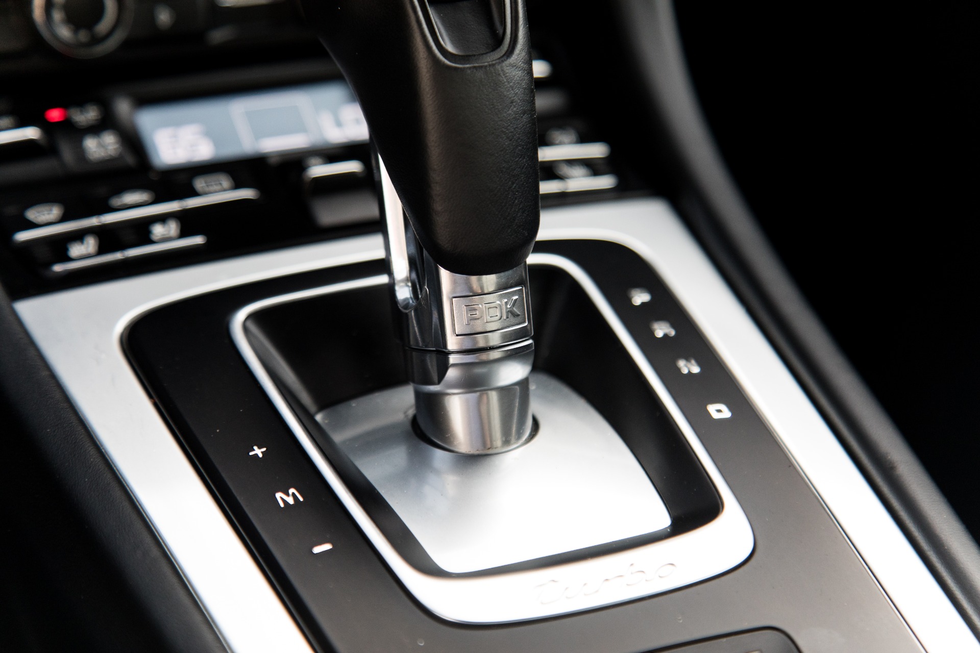 Used-2015-Porsche-911-Turbo