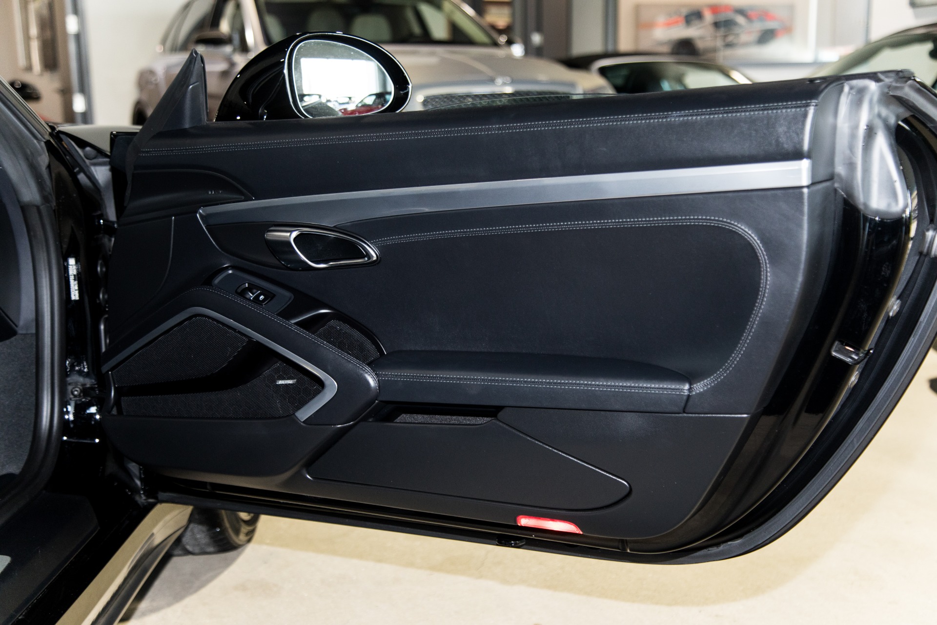 Used-2015-Porsche-911-Turbo