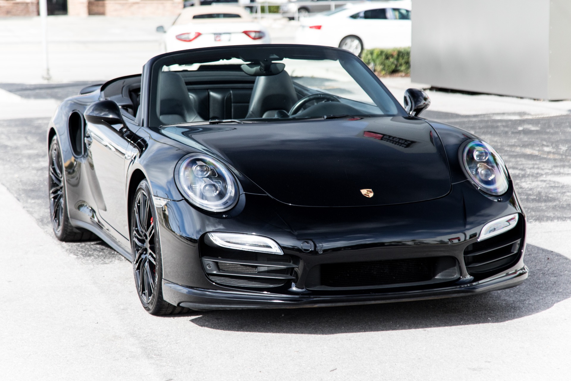 Used-2015-Porsche-911-Turbo