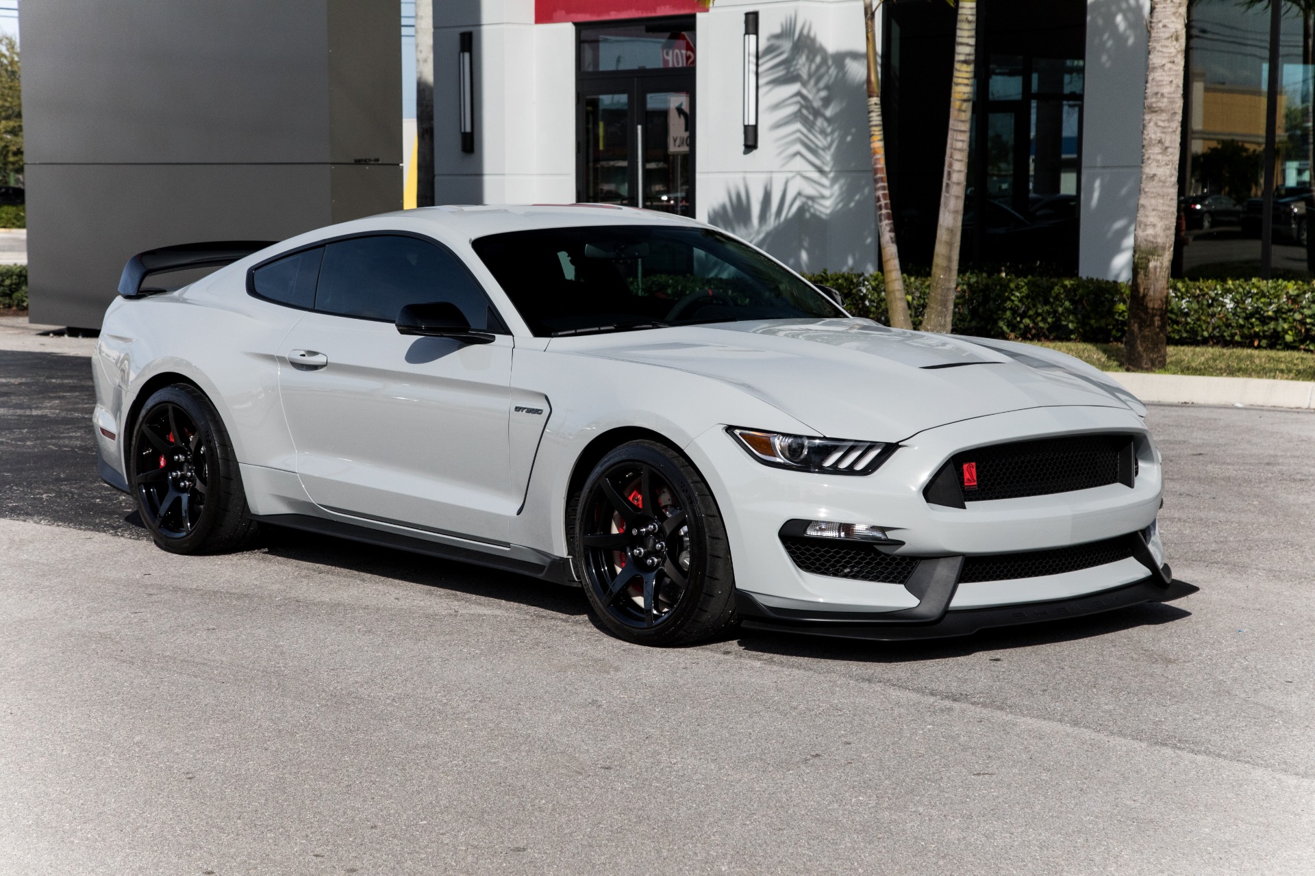 Used 2017 Ford Mustang Shelby GT350R For Sale (59,900