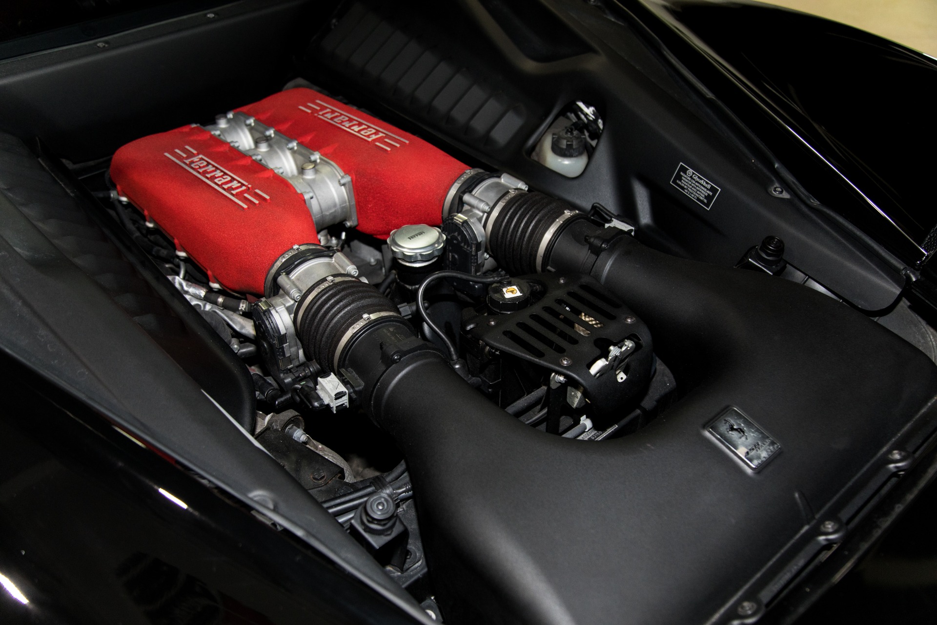 Used-2010-Ferrari-458-Italia