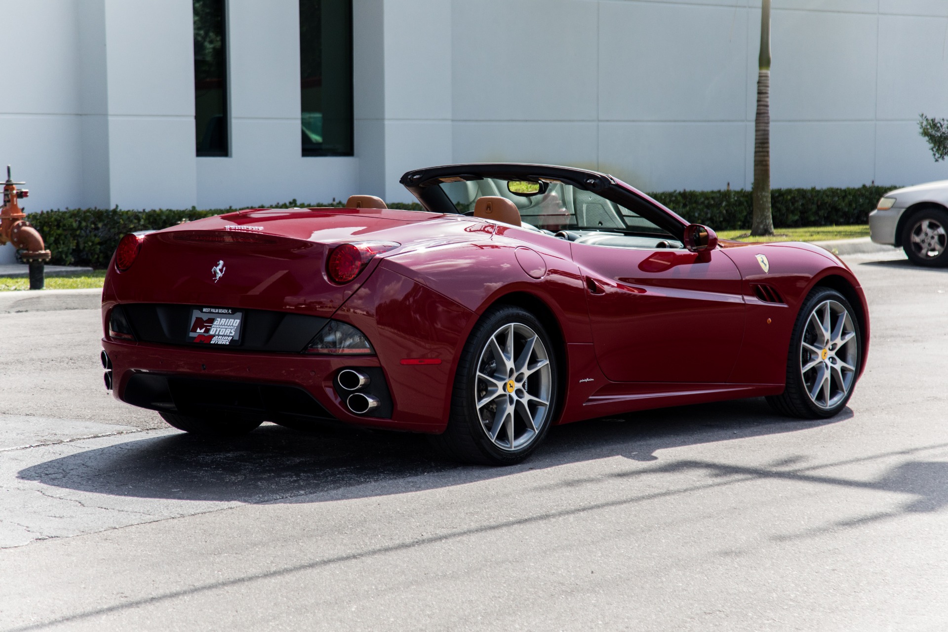 Used-2011-Ferrari-California