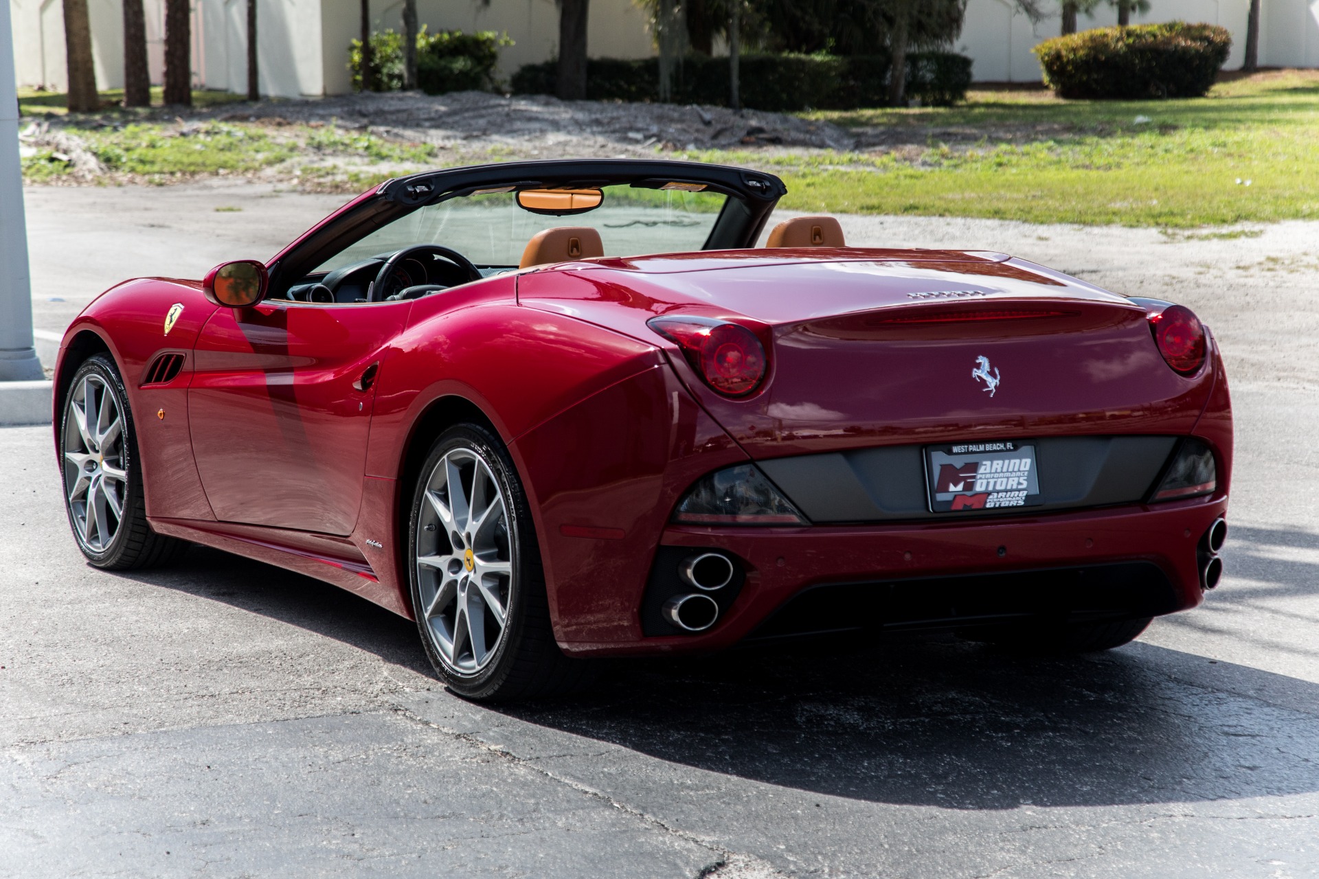 Used-2011-Ferrari-California