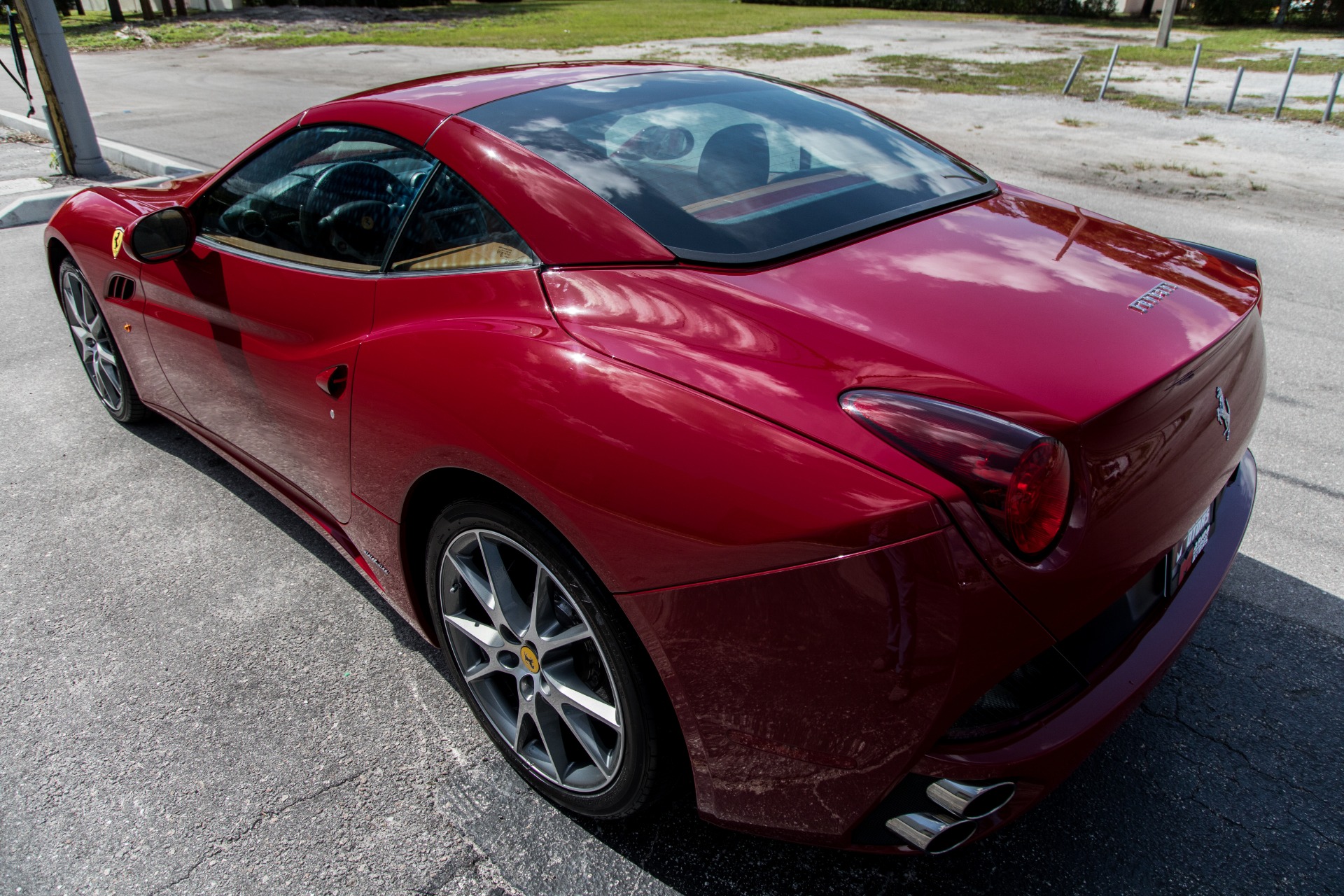 Used-2011-Ferrari-California