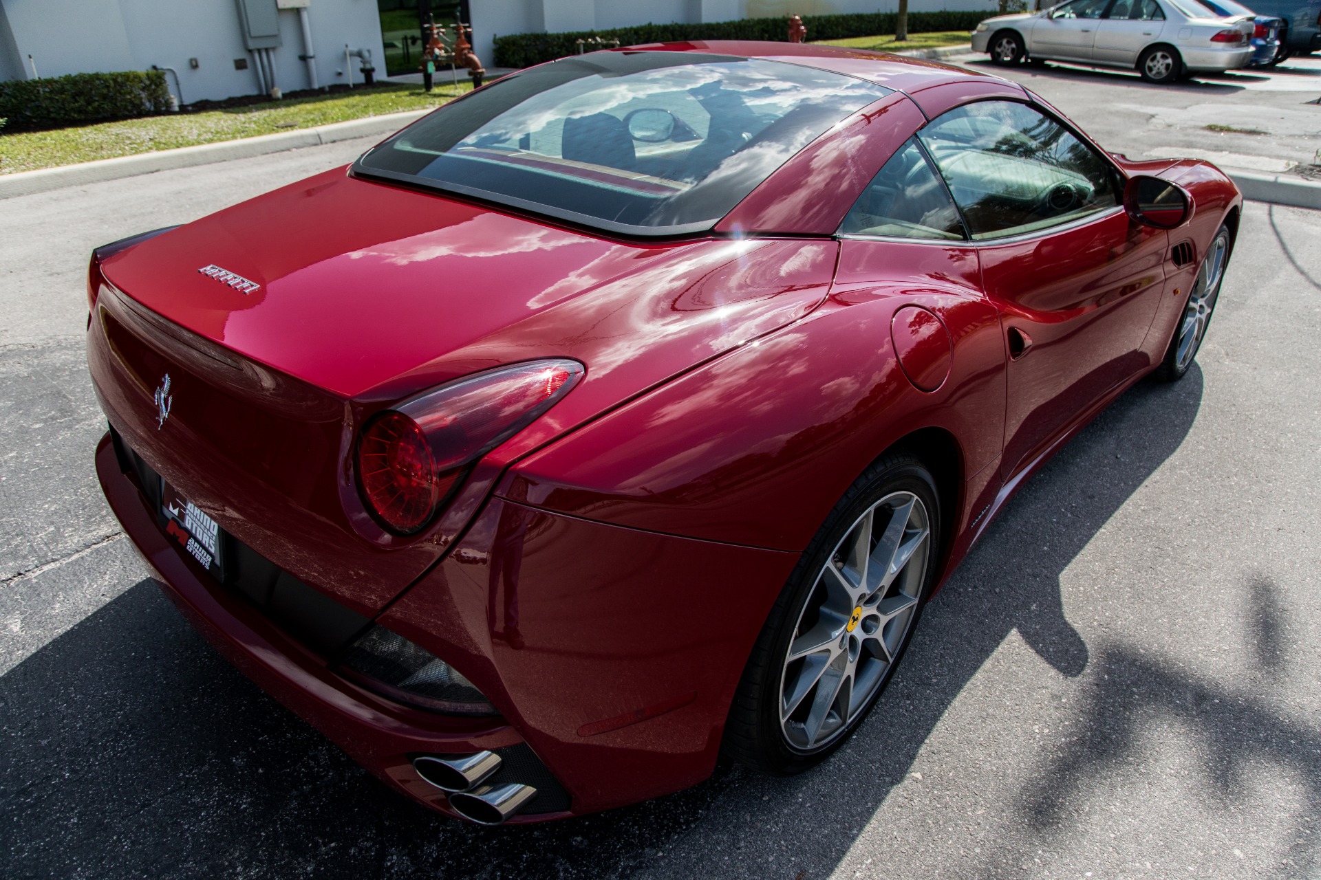 Used-2011-Ferrari-California