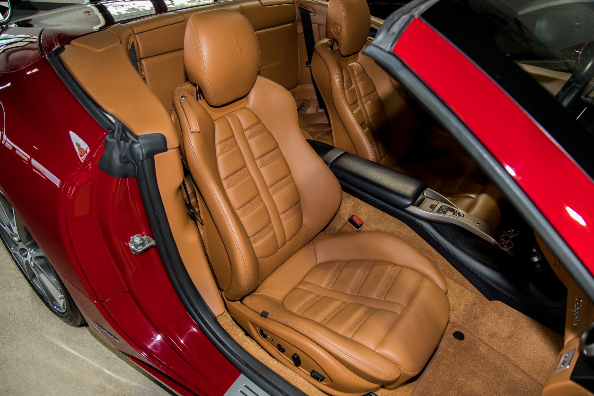 Used-2011-Ferrari-California