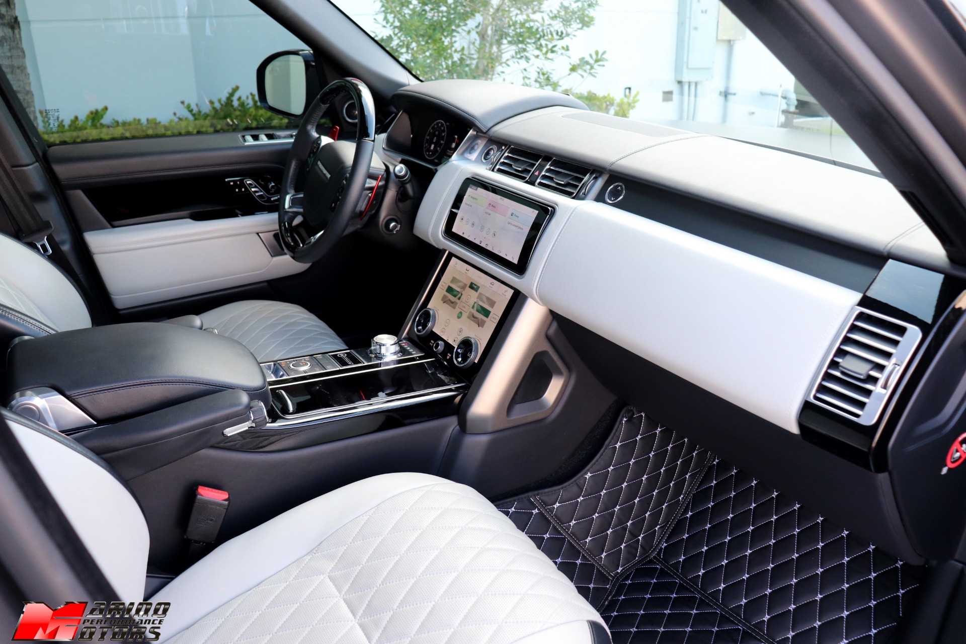 Used-2018-Land-Rover-Range-Rover-SVAutobiography-Dynamic