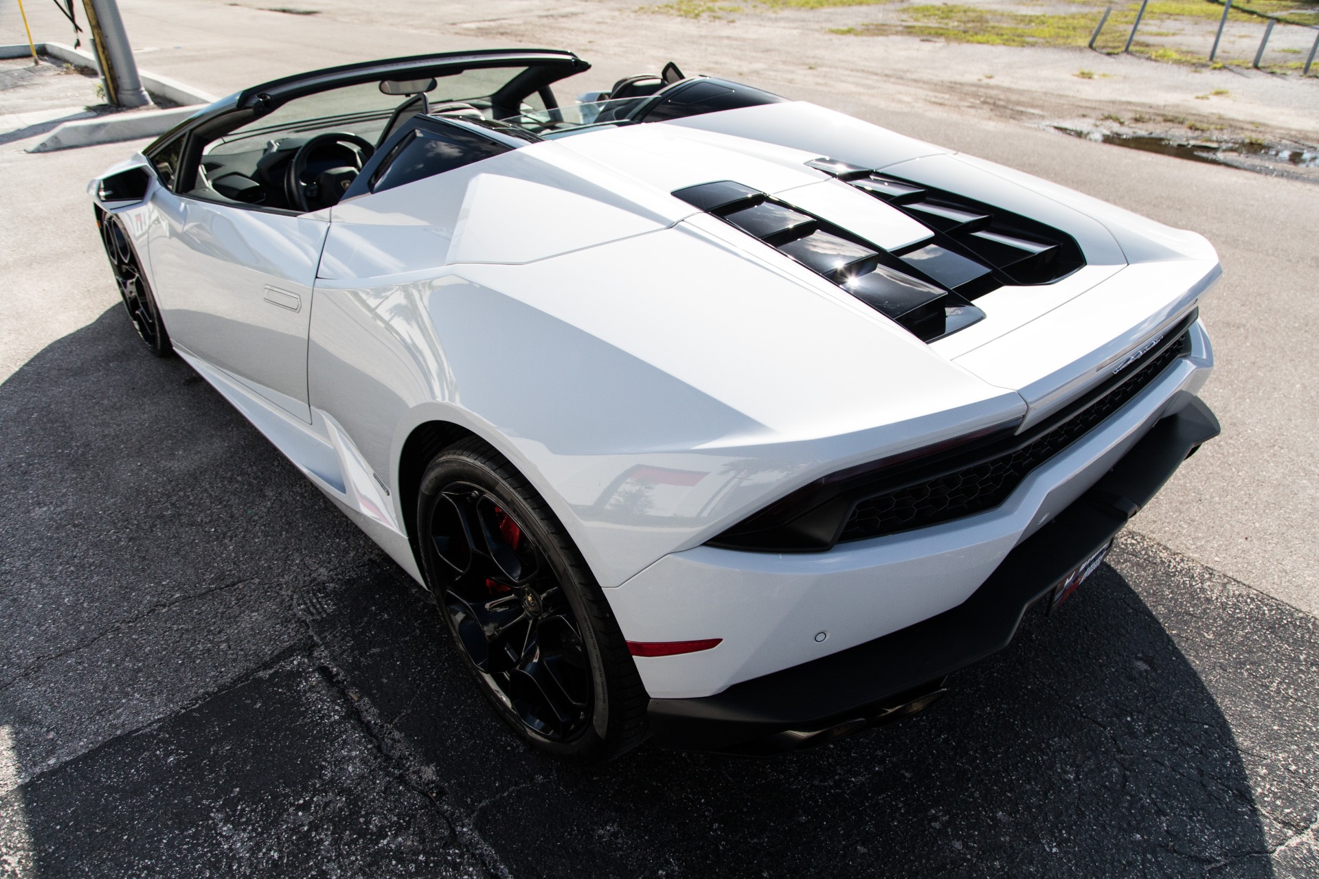 Used-2017-Lamborghini-Huracan-LP-610-4-Spyder