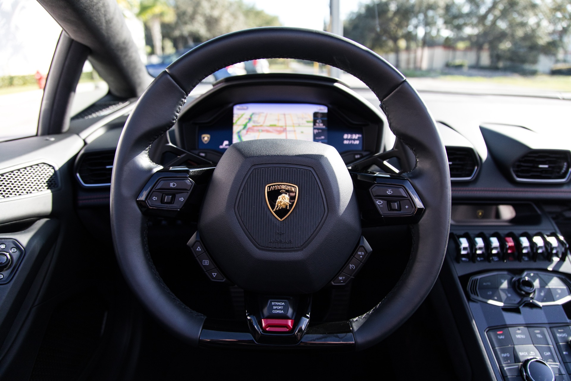 Used-2017-Lamborghini-Huracan-LP-610-4-Spyder