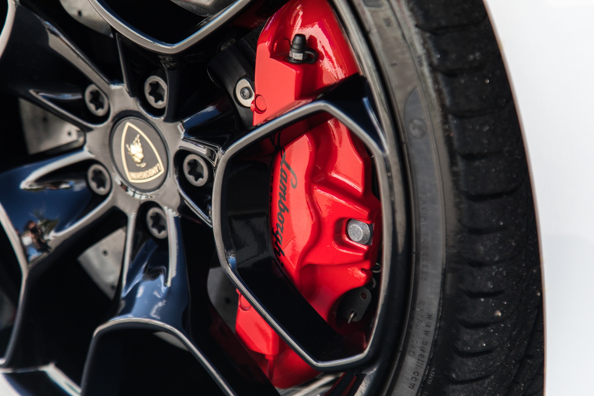 Used-2017-Lamborghini-Huracan-LP-610-4-Spyder