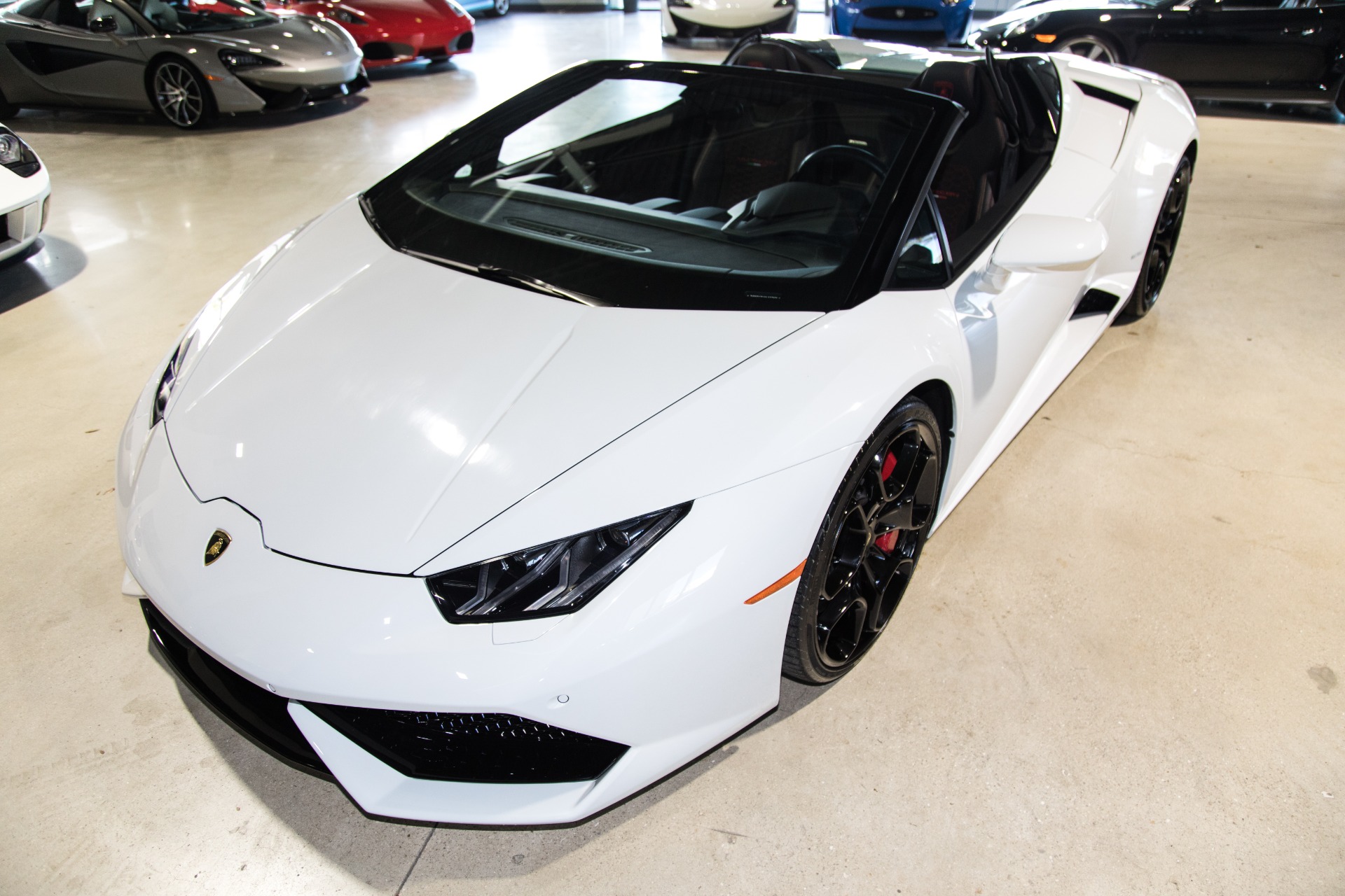 Used-2017-Lamborghini-Huracan-LP-610-4-Spyder