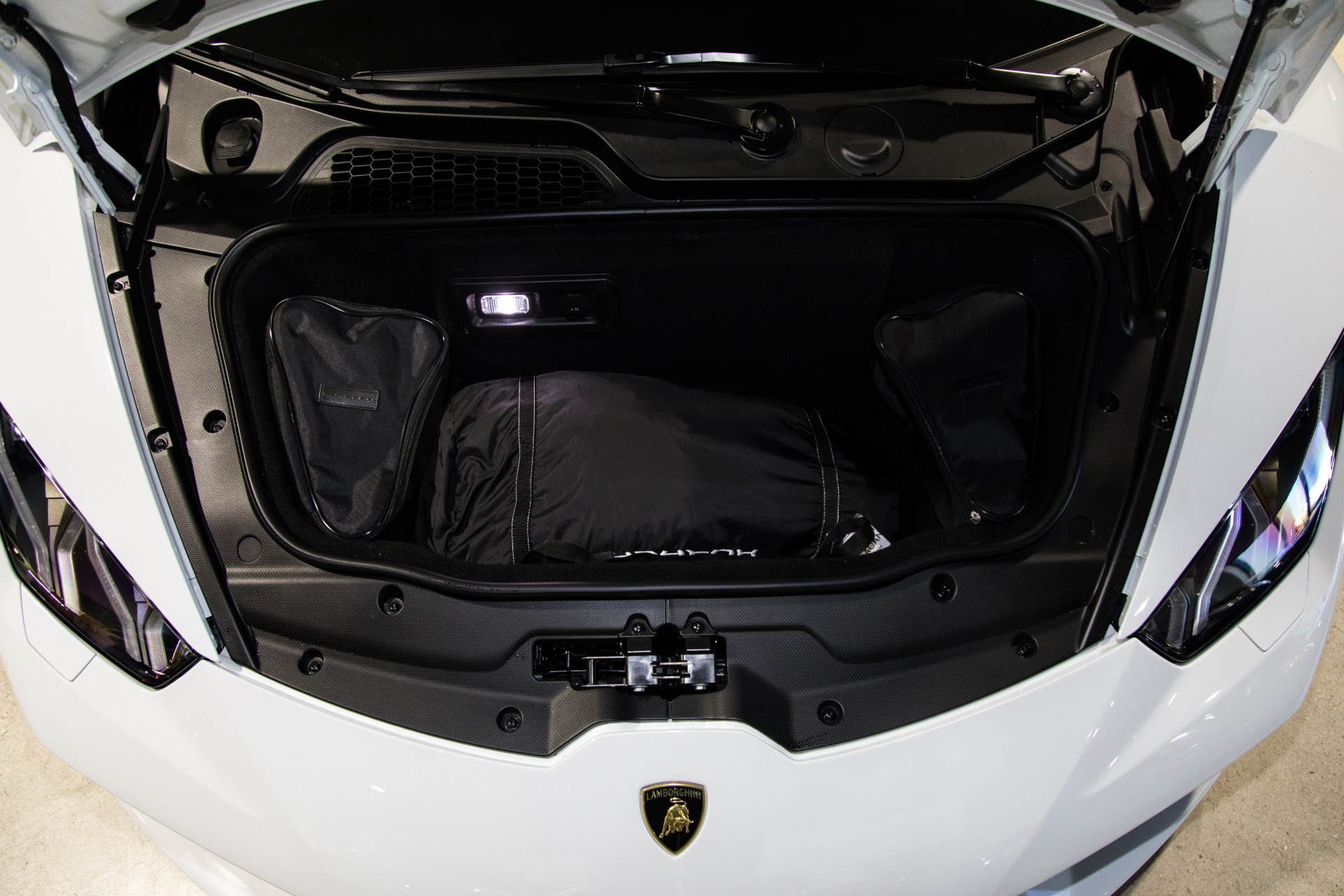 Used-2017-Lamborghini-Huracan-LP-610-4-Spyder