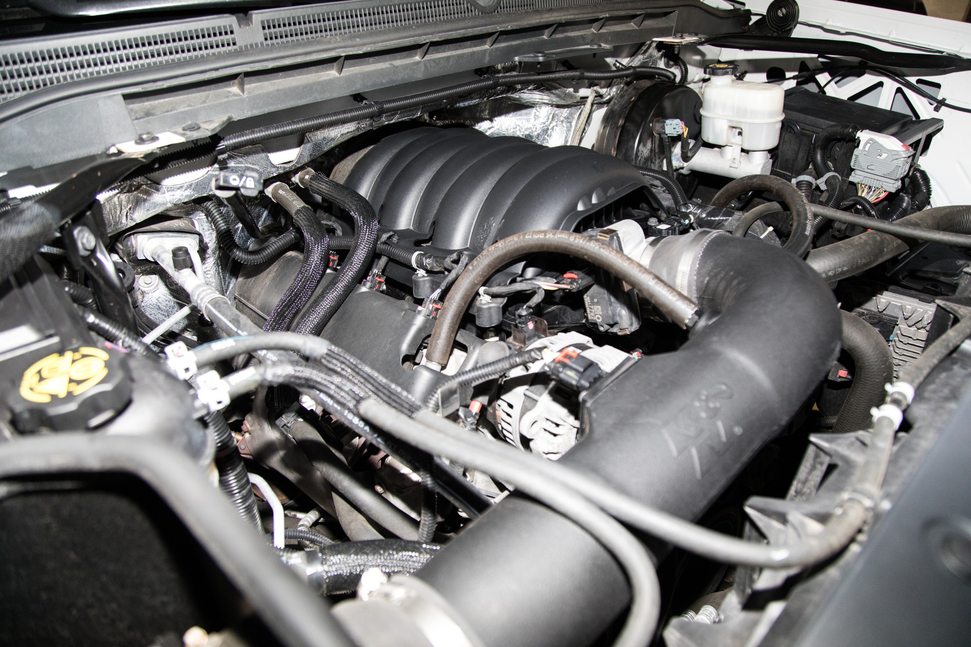 Used-2015-GMC-Sierra-1500-SLT