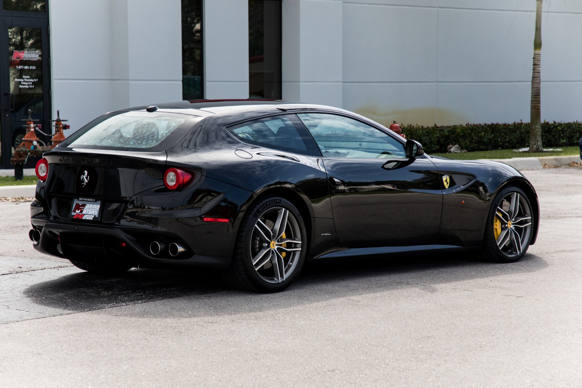 Used-2012-Ferrari-FF