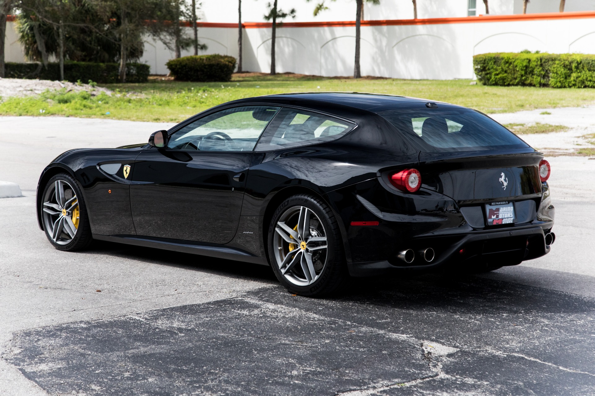 Used-2012-Ferrari-FF