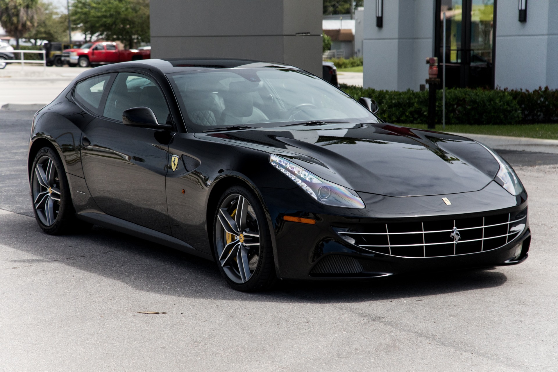Used-2012-Ferrari-FF