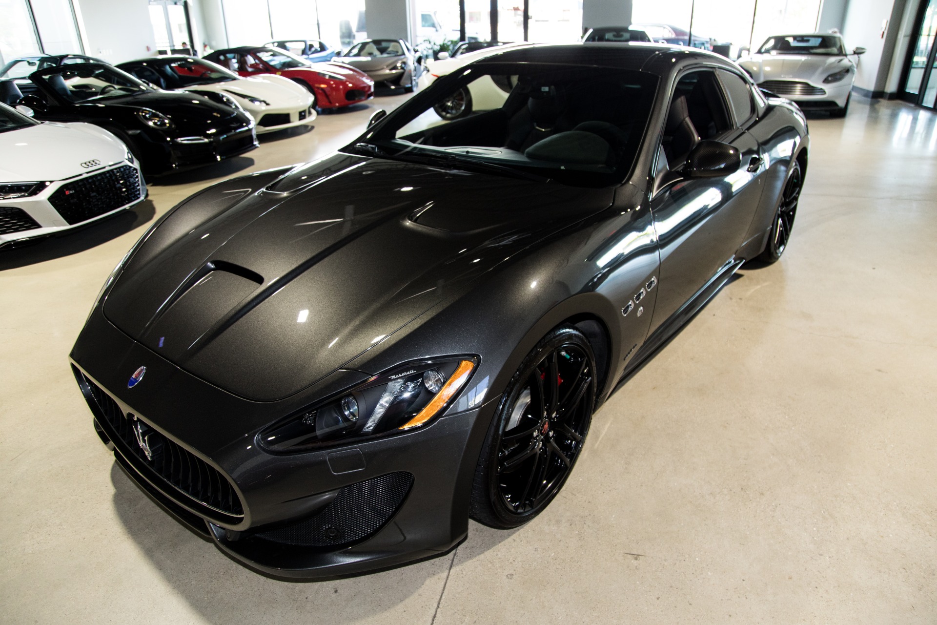 Used-2017-Maserati-GranTurismo-Sport