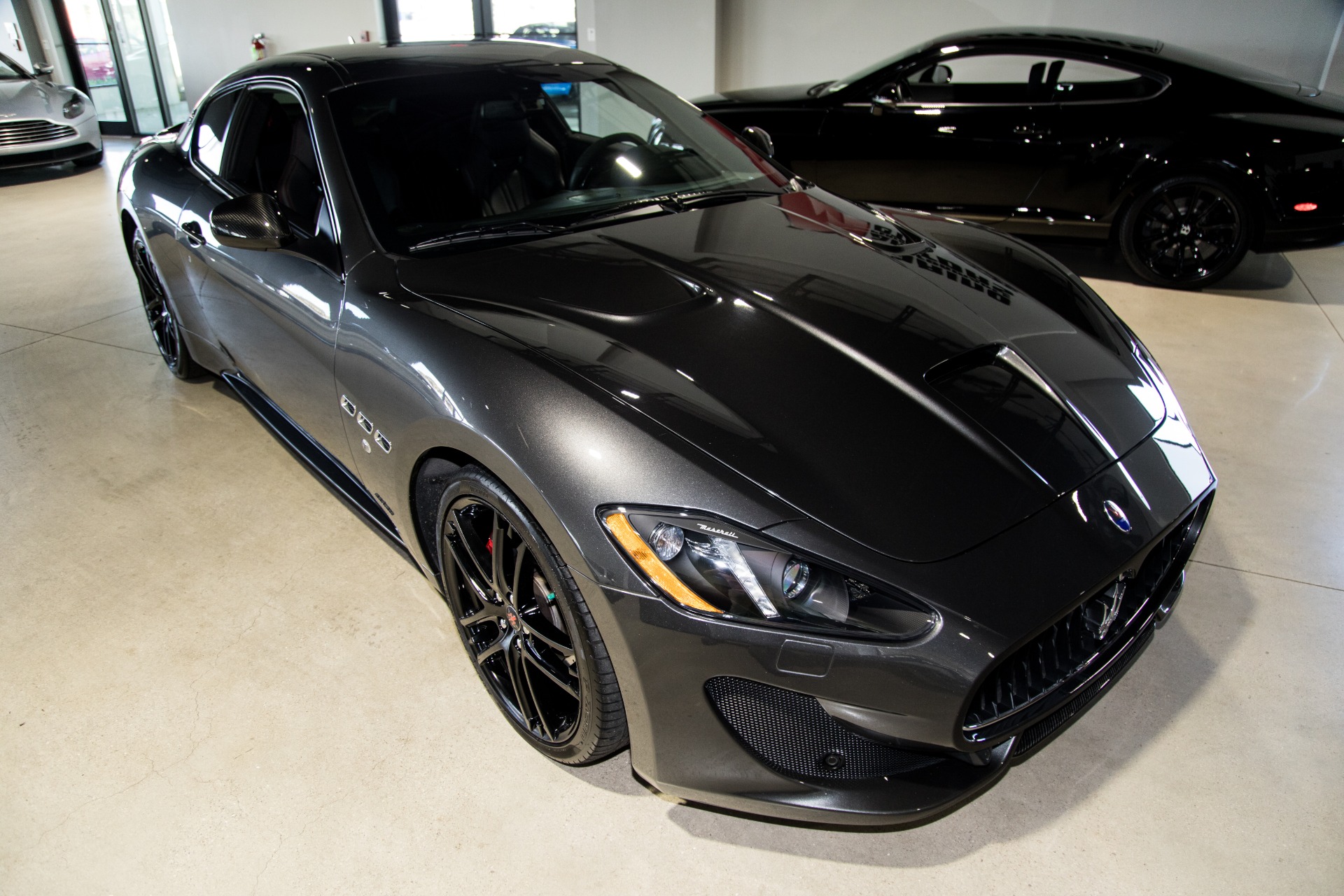 Used-2017-Maserati-GranTurismo-Sport
