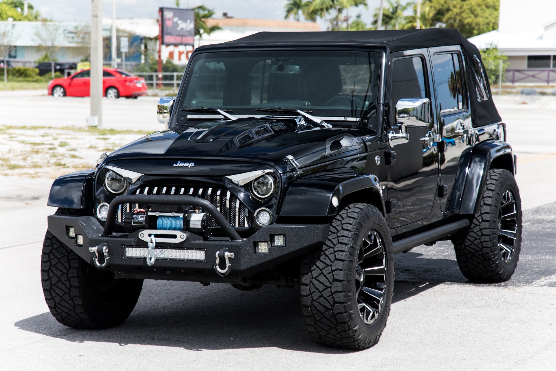 Used 2014 Jeep Wrangler Unlimited Sahara For Sale (29,900