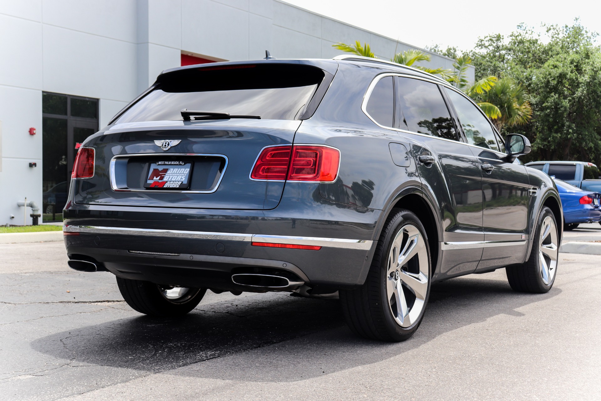 Used-2017-Bentley-Bentayga-W12