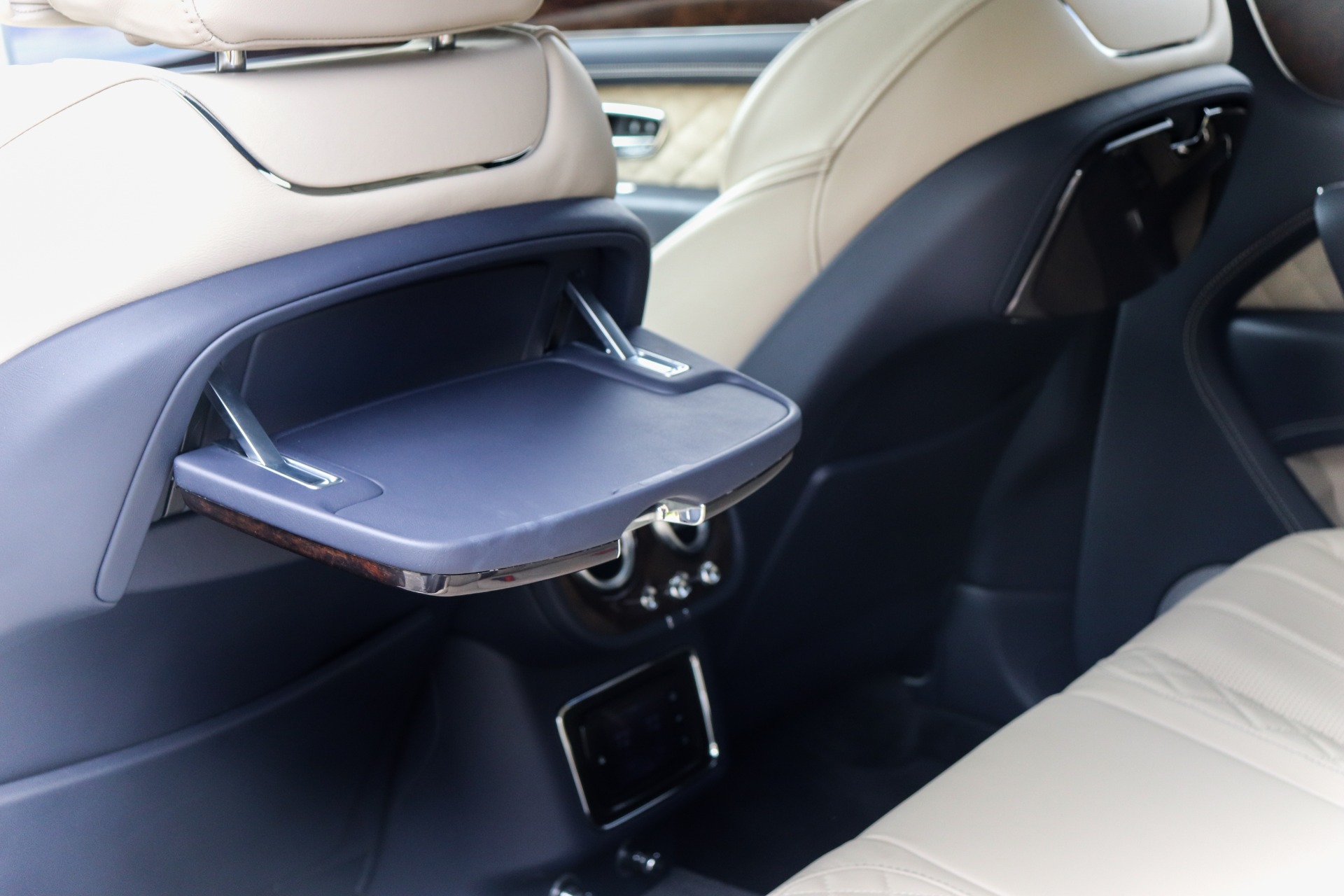 Used-2017-Bentley-Bentayga-W12