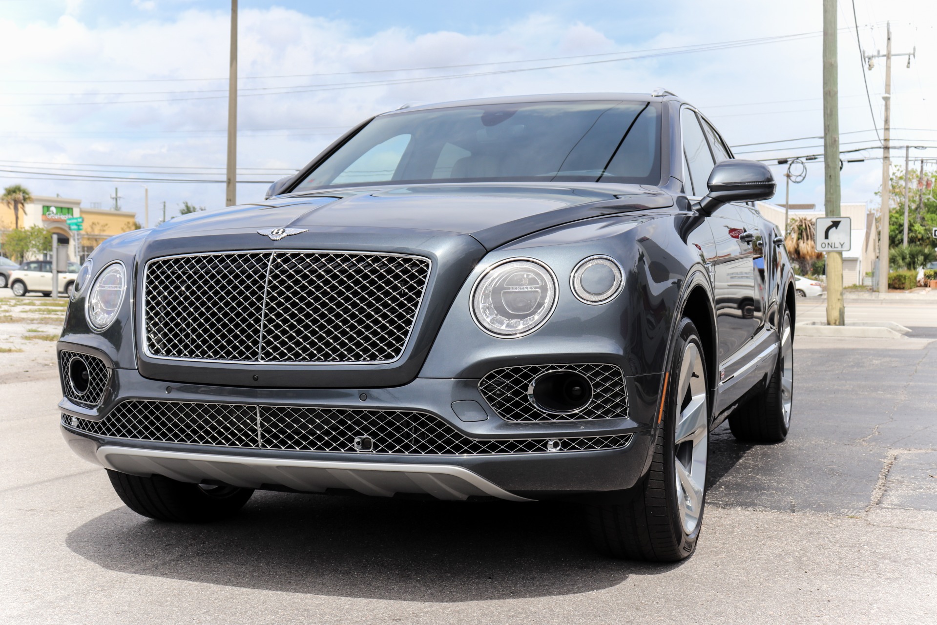 Used-2017-Bentley-Bentayga-W12