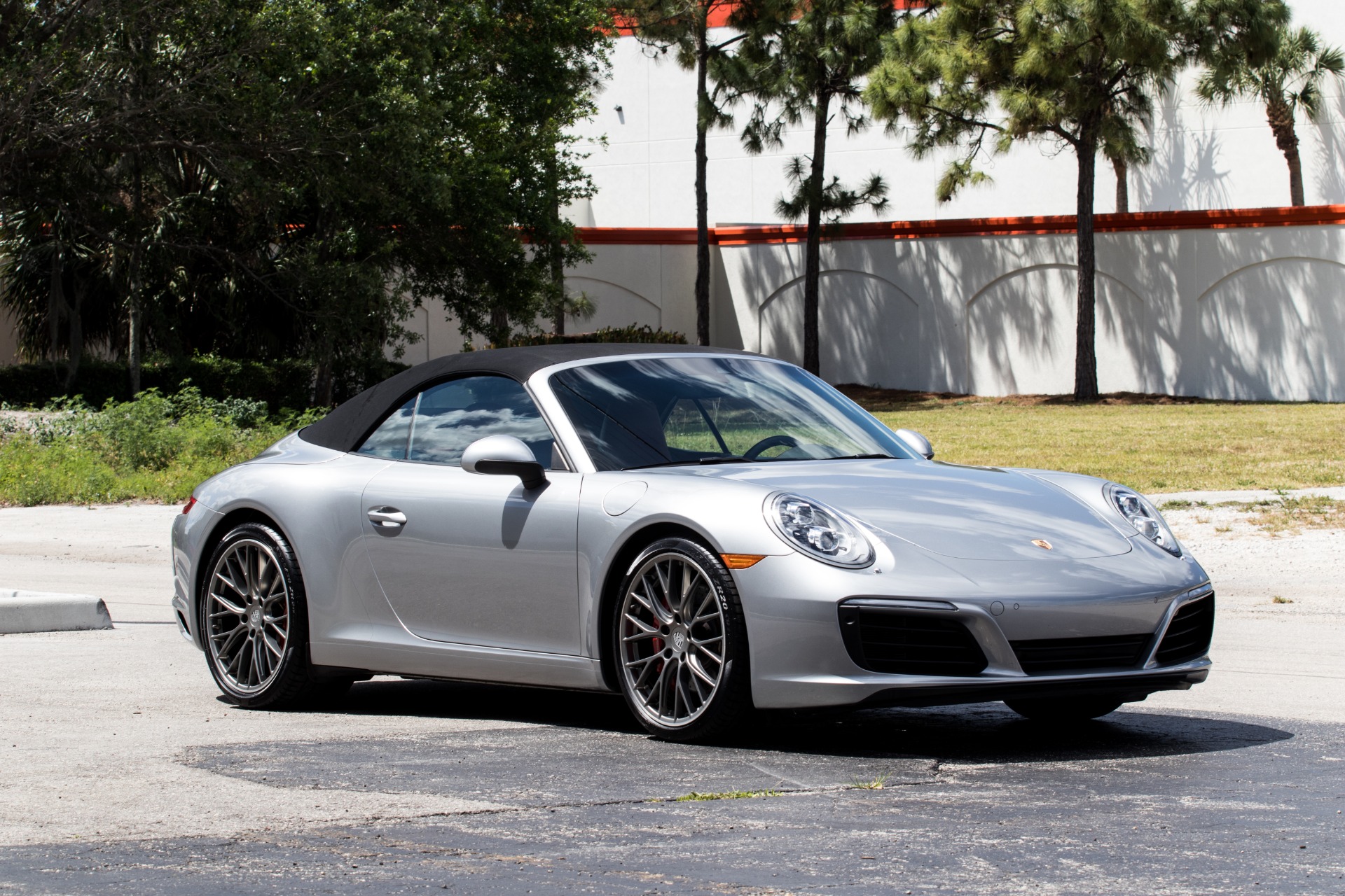 Used-2017-Porsche-911-Carrera-S