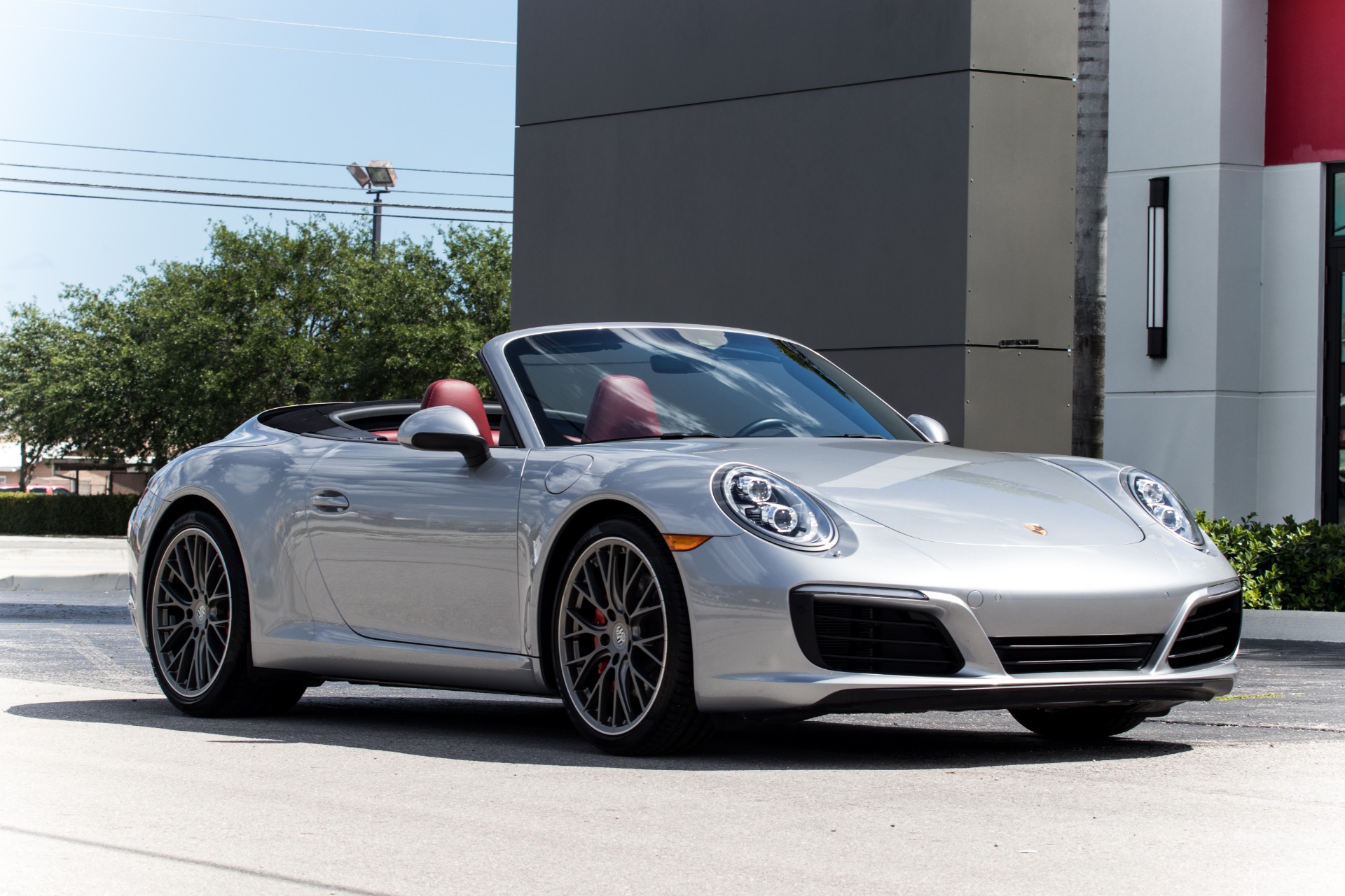 Used-2017-Porsche-911-Carrera-S