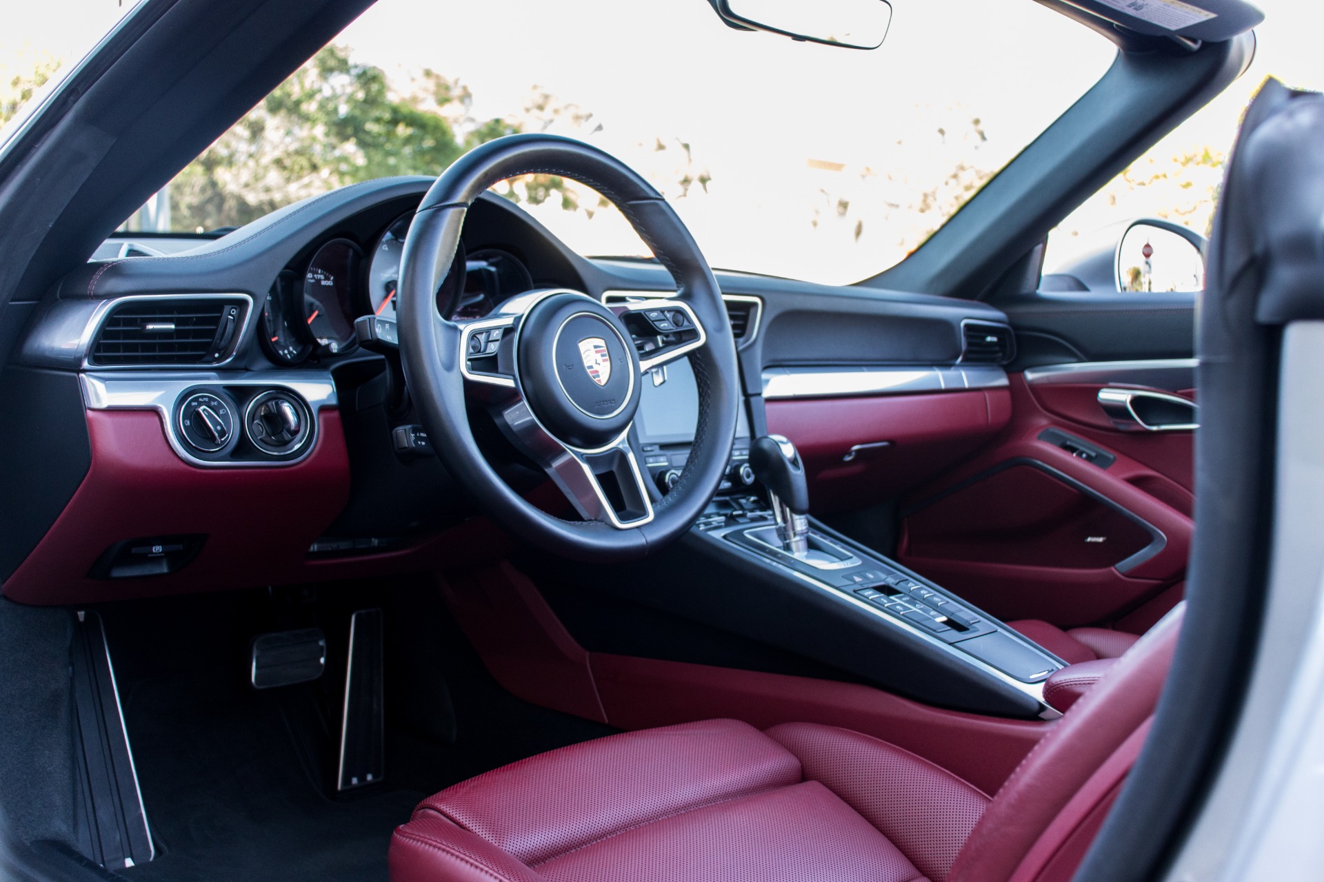 Used-2017-Porsche-911-Carrera-S