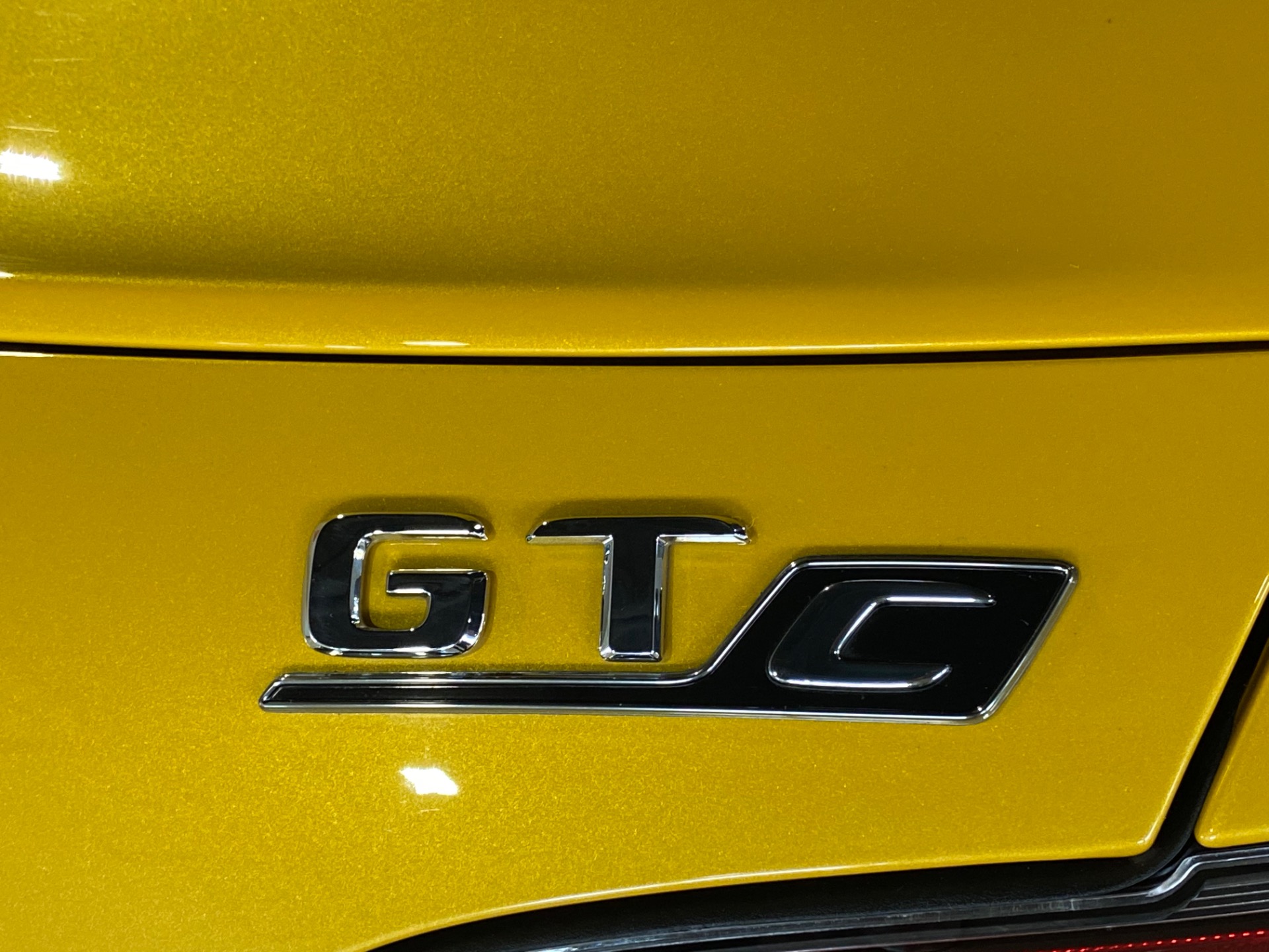 Used-2018-Mercedes-Benz-AMG-GT-C