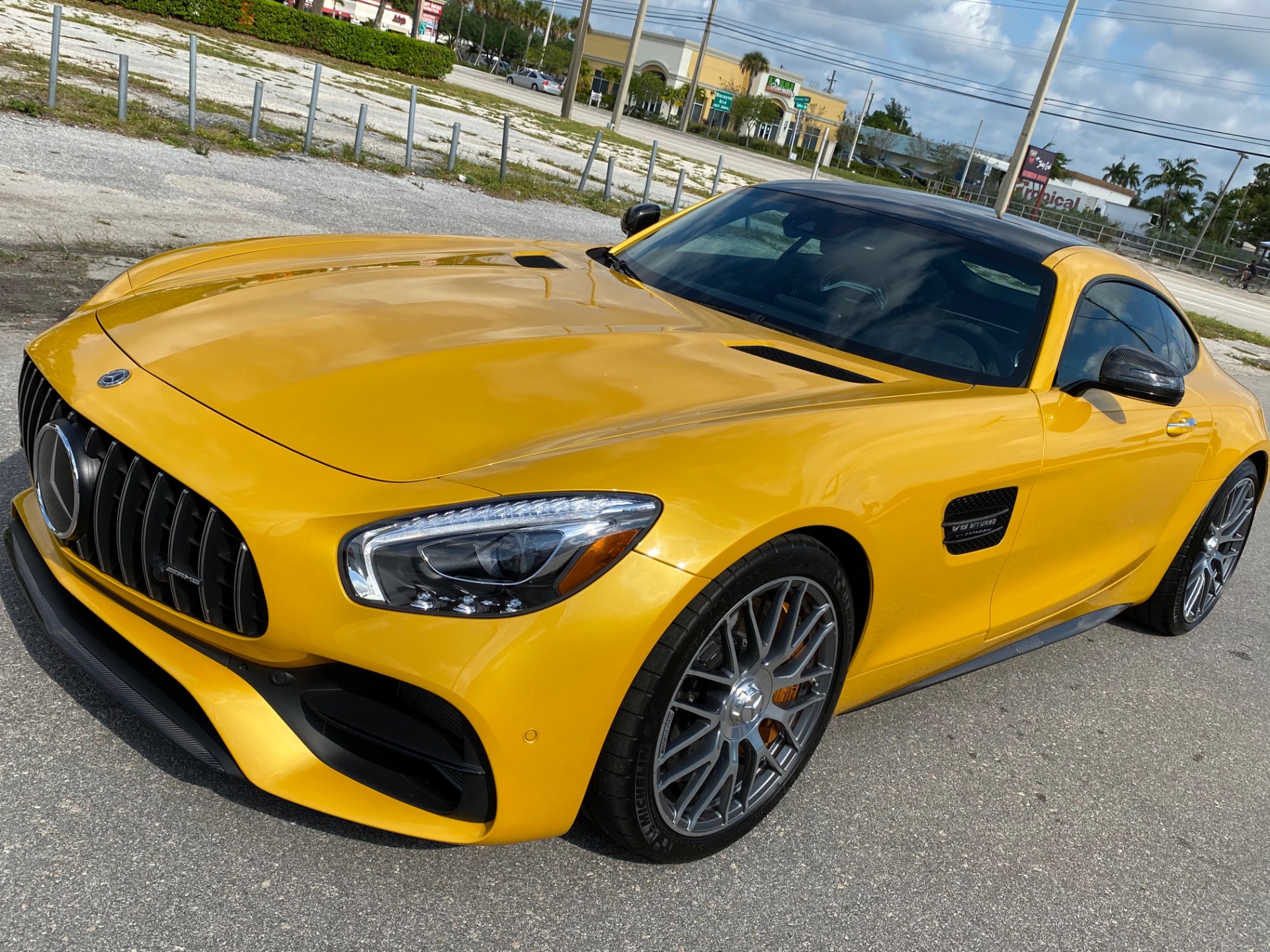 Used-2018-Mercedes-Benz-AMG-GT-C