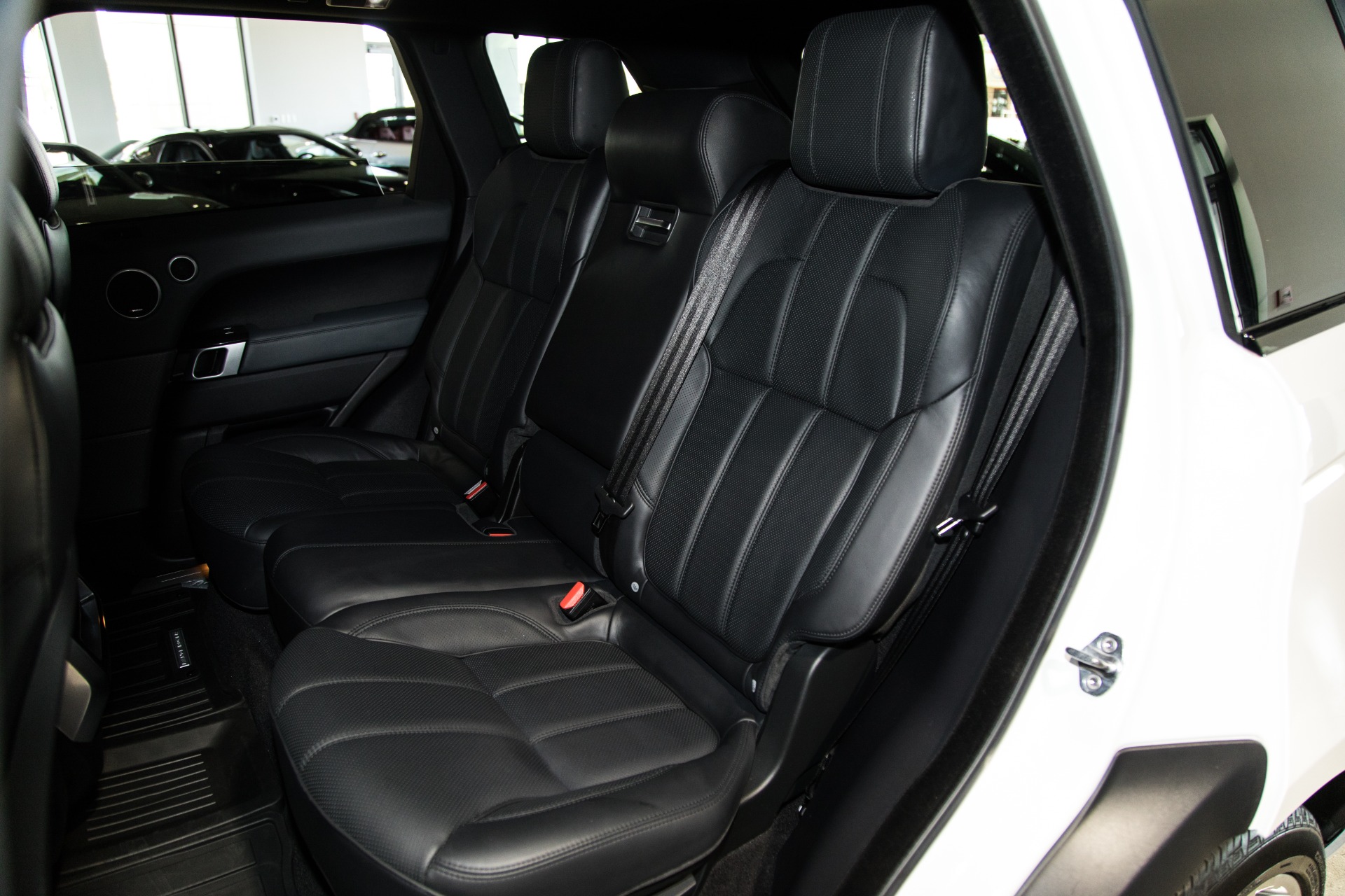 Used-2015-Land-Rover-Range-Rover-Sport-Supercharged
