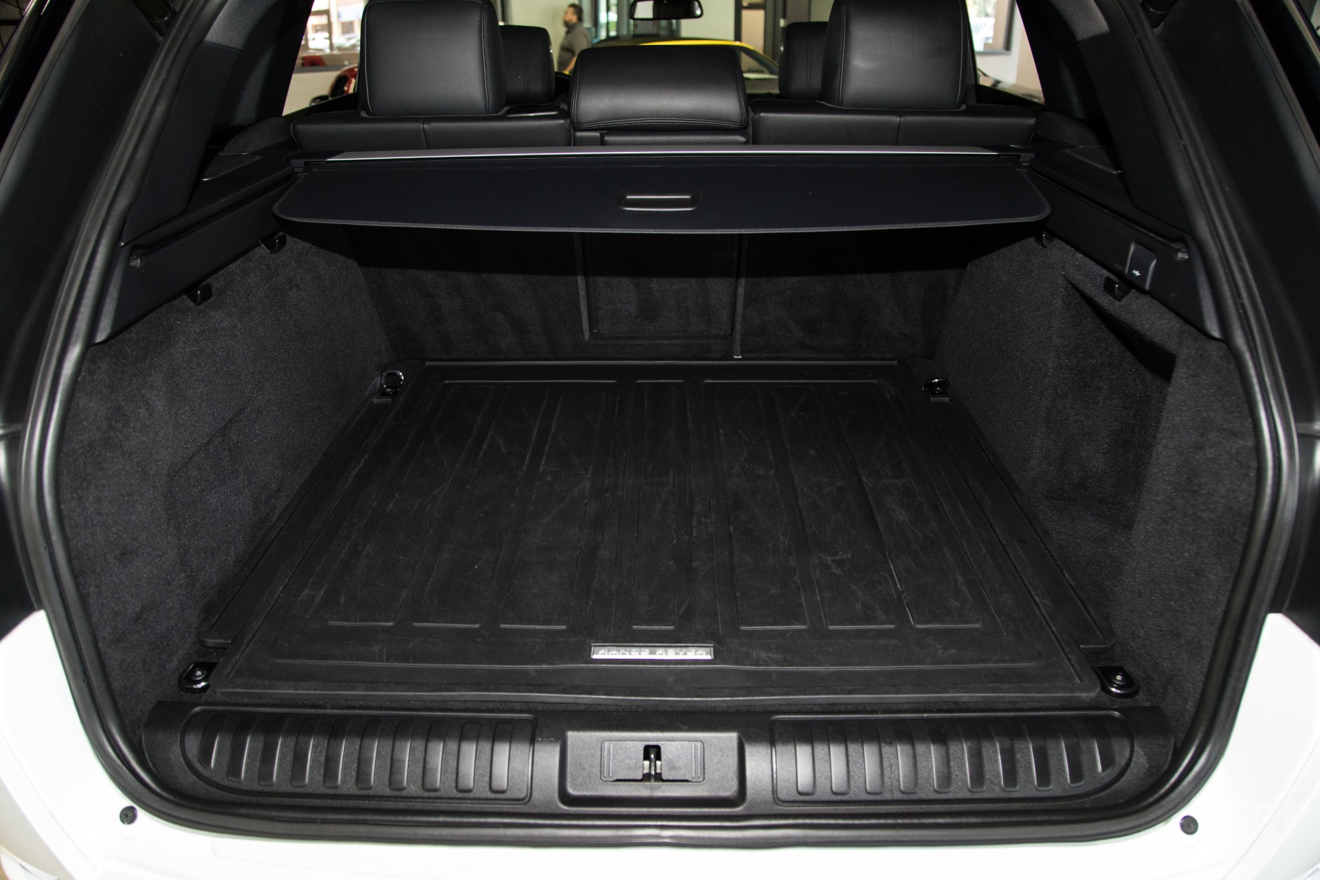 Used-2015-Land-Rover-Range-Rover-Sport-Supercharged