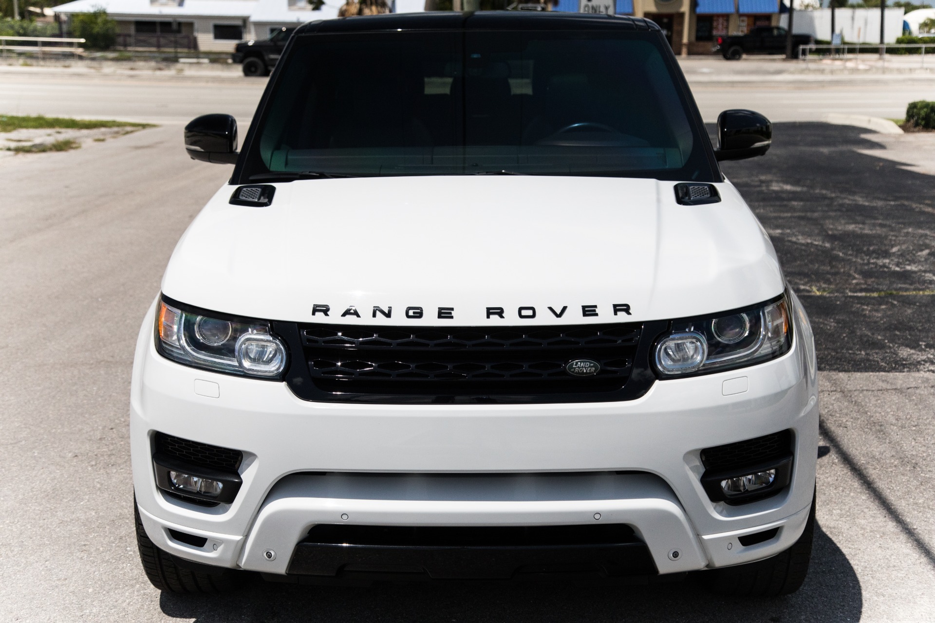 Used-2015-Land-Rover-Range-Rover-Sport-Supercharged