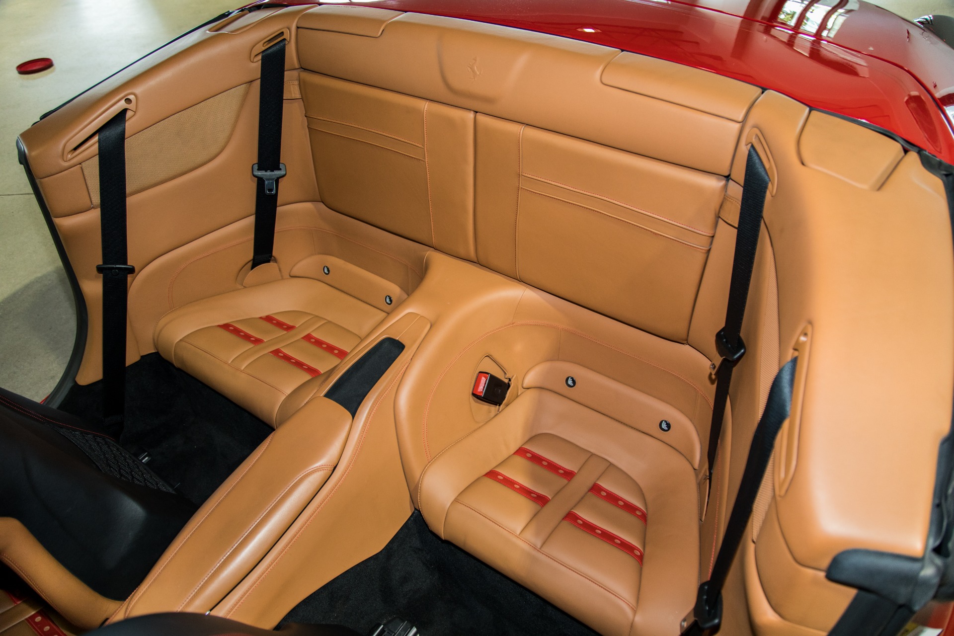 Used-2015-Ferrari-California-T