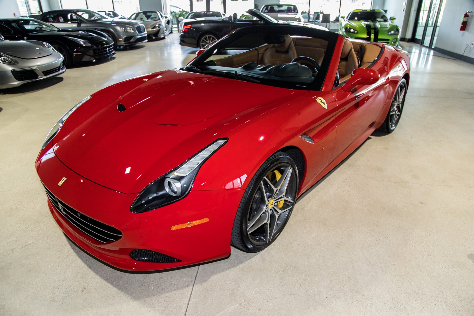 Used-2015-Ferrari-California-T