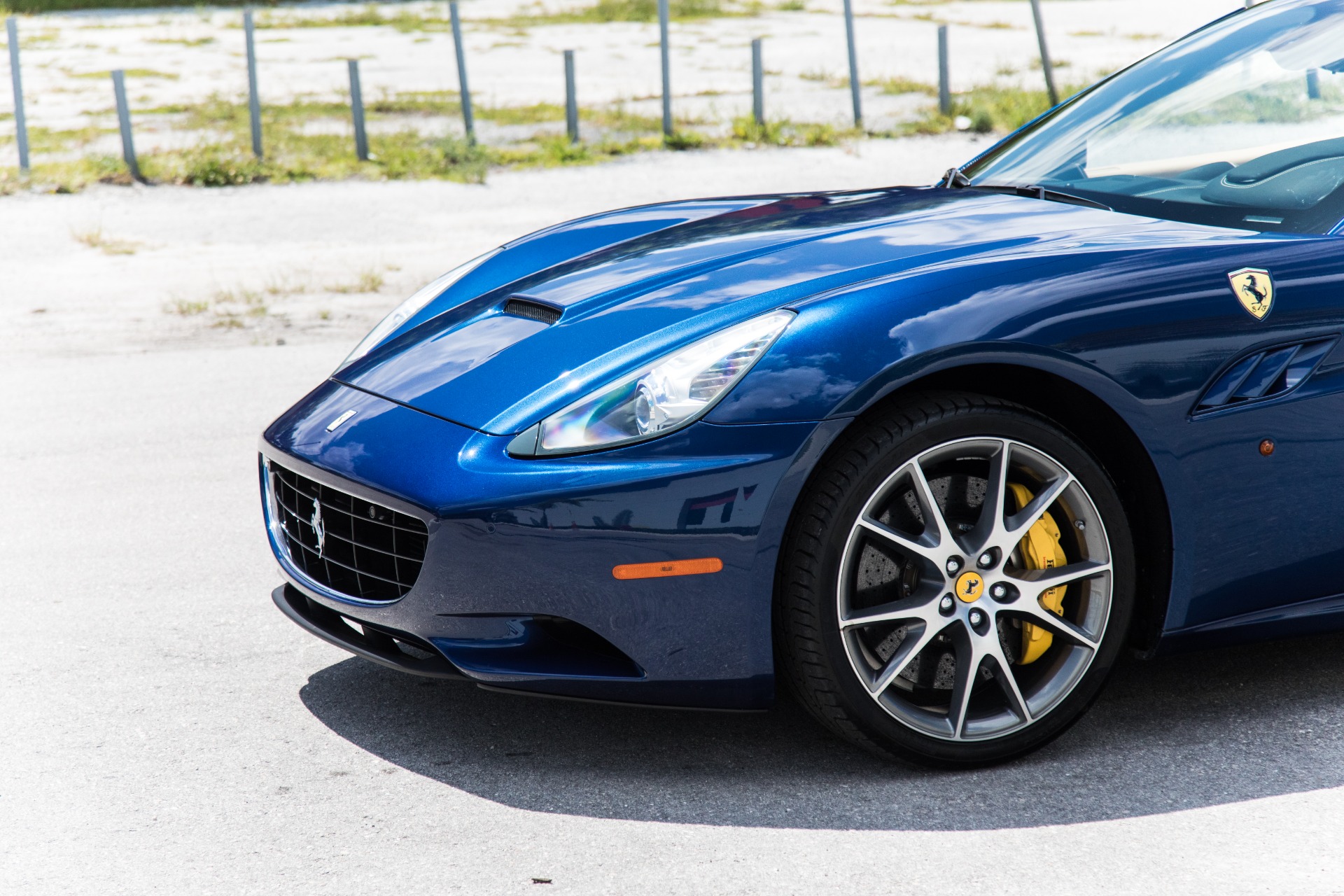 Used-2012-Ferrari-California