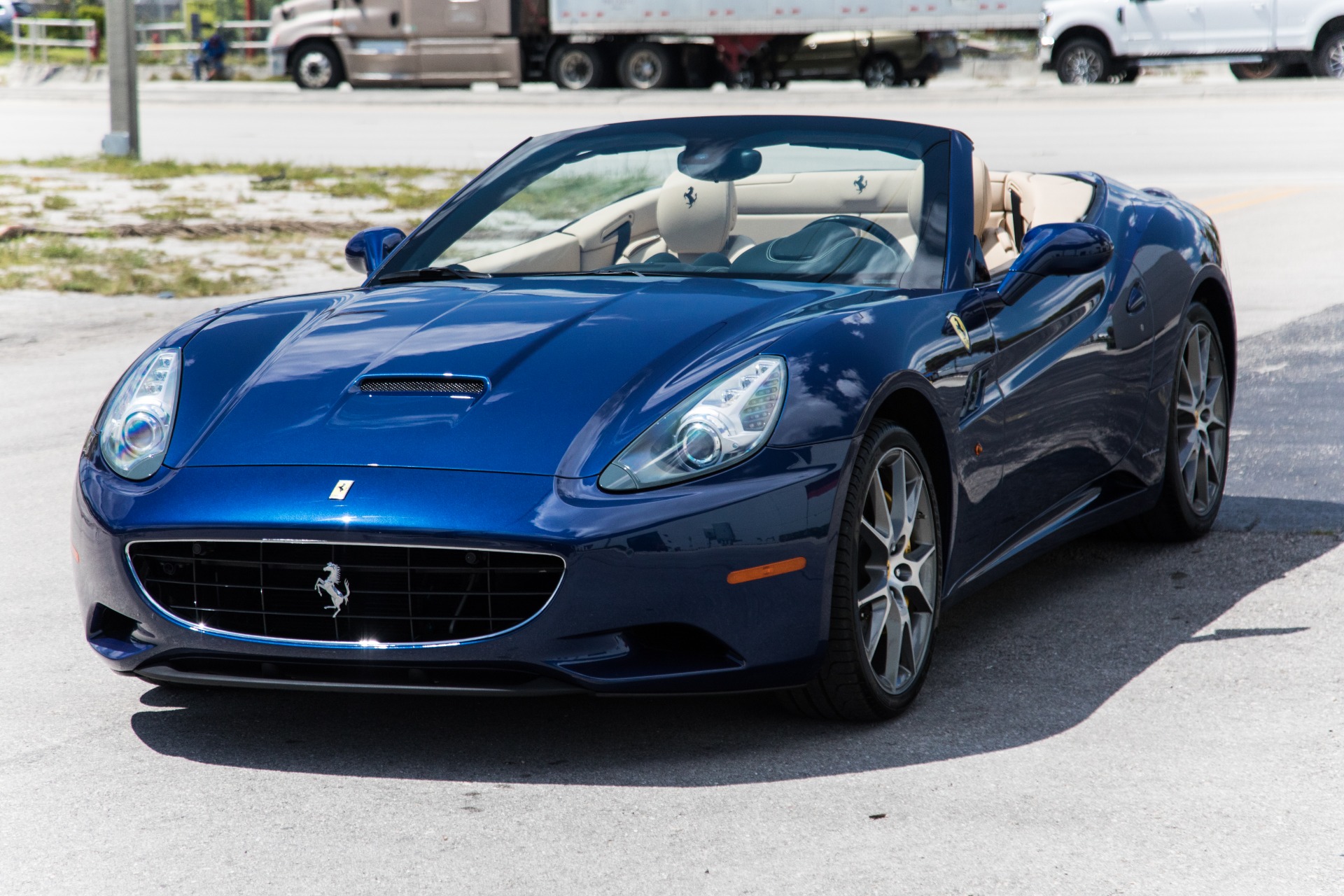Used-2012-Ferrari-California
