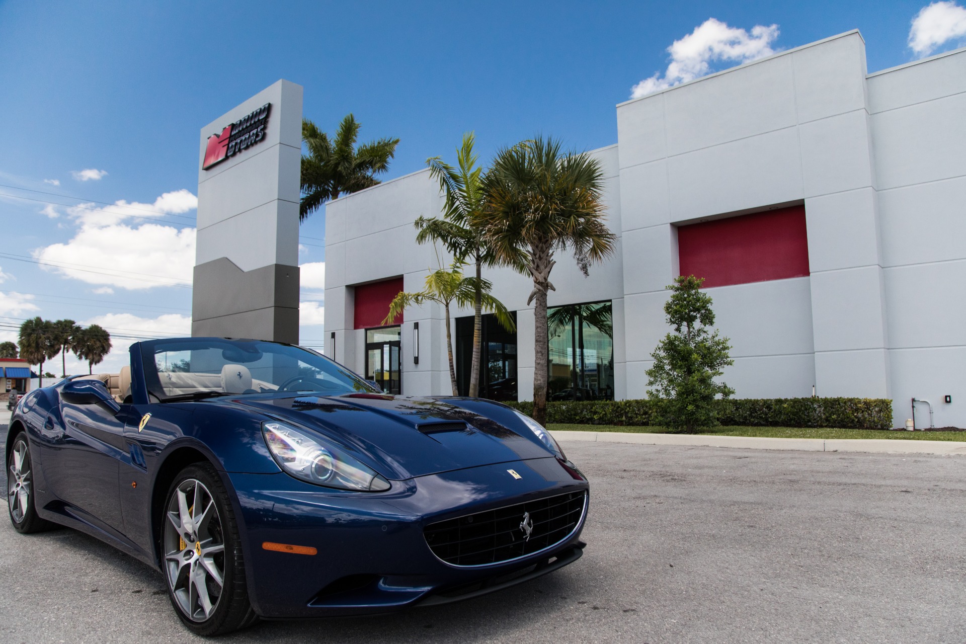 Used-2012-Ferrari-California