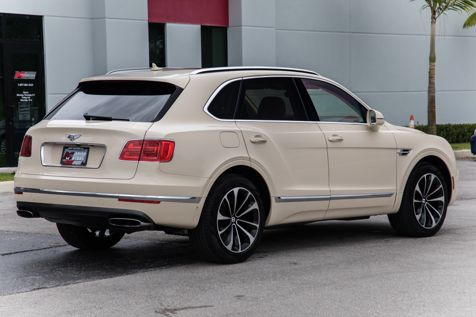 Used-2017-Bentley-Bentayga-W12
