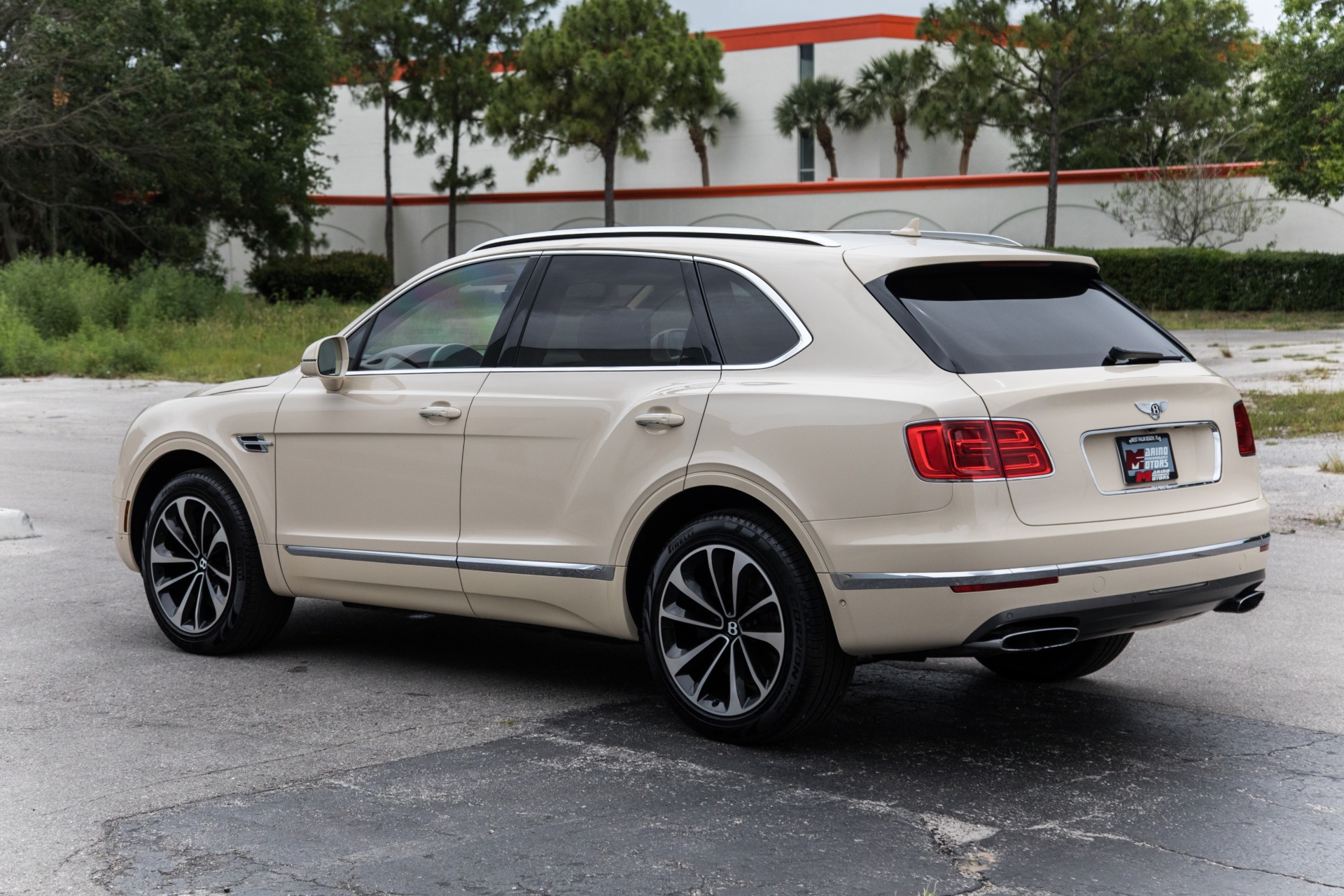 Used-2017-Bentley-Bentayga-W12