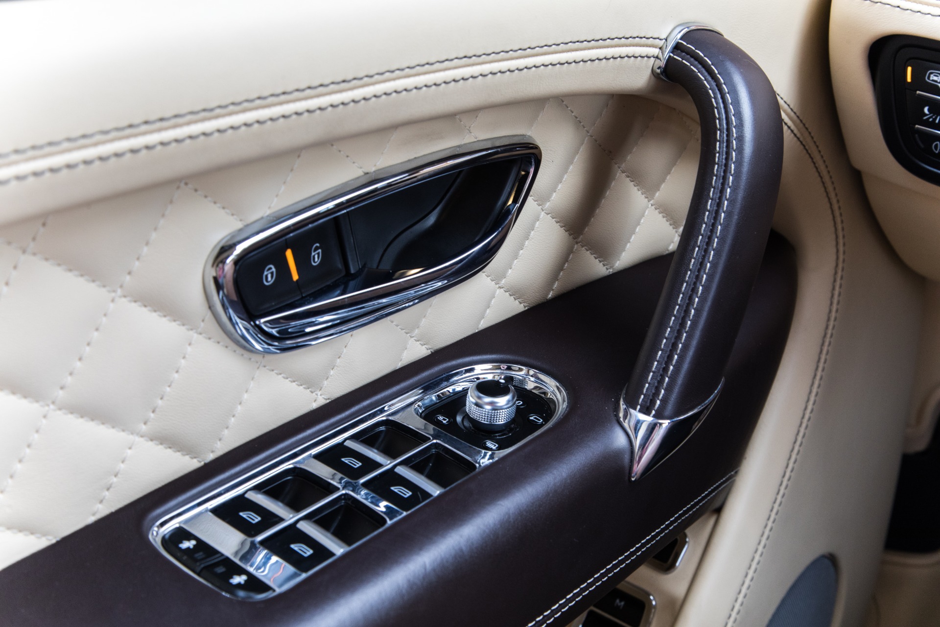 Used-2017-Bentley-Bentayga-W12