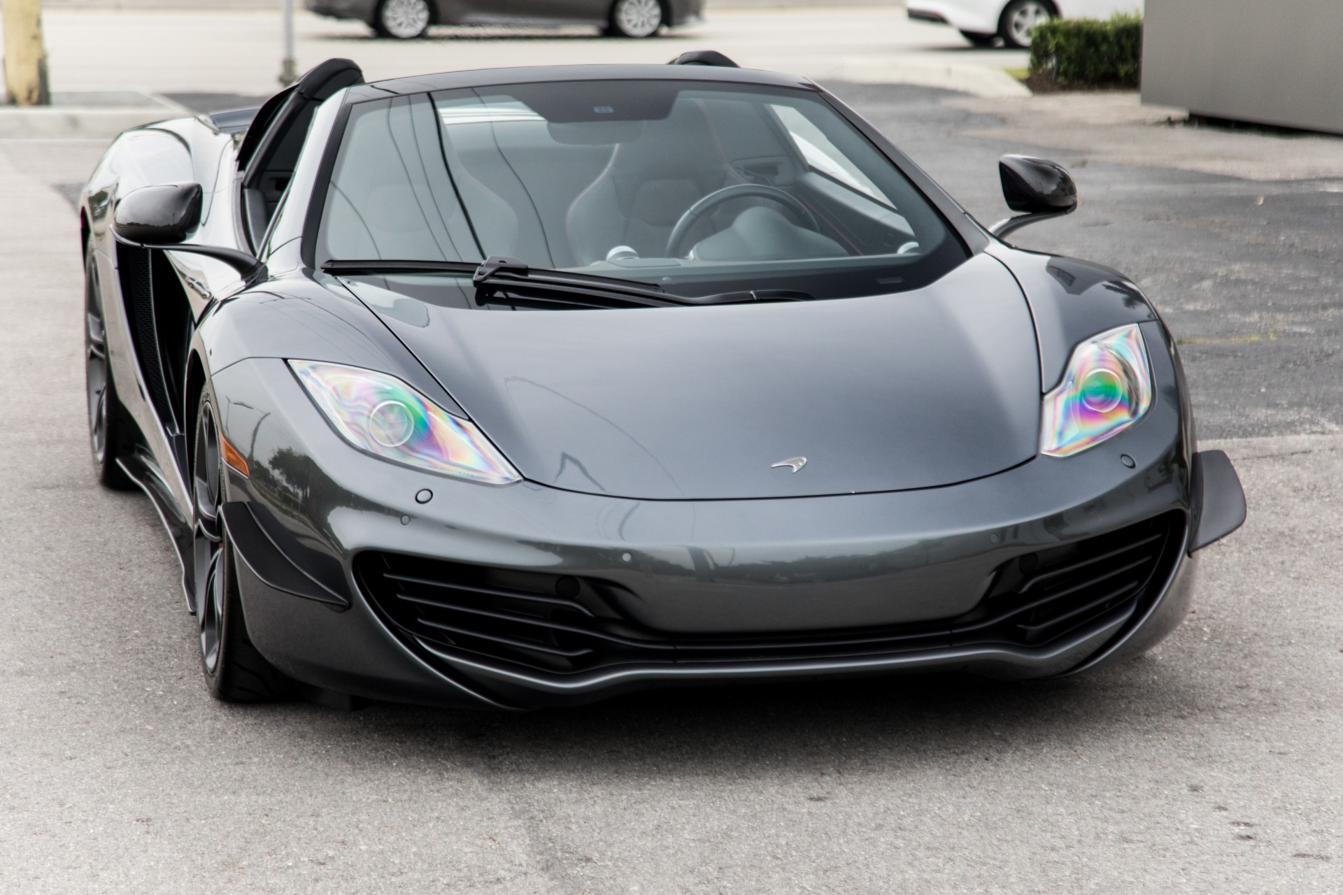 Used-2013-McLaren-MP4-12C-Spider