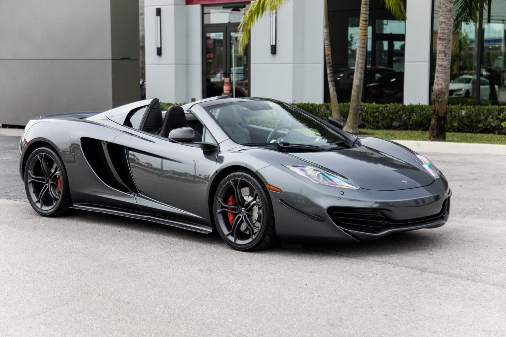 Used-2013-McLaren-MP4-12C-Spider