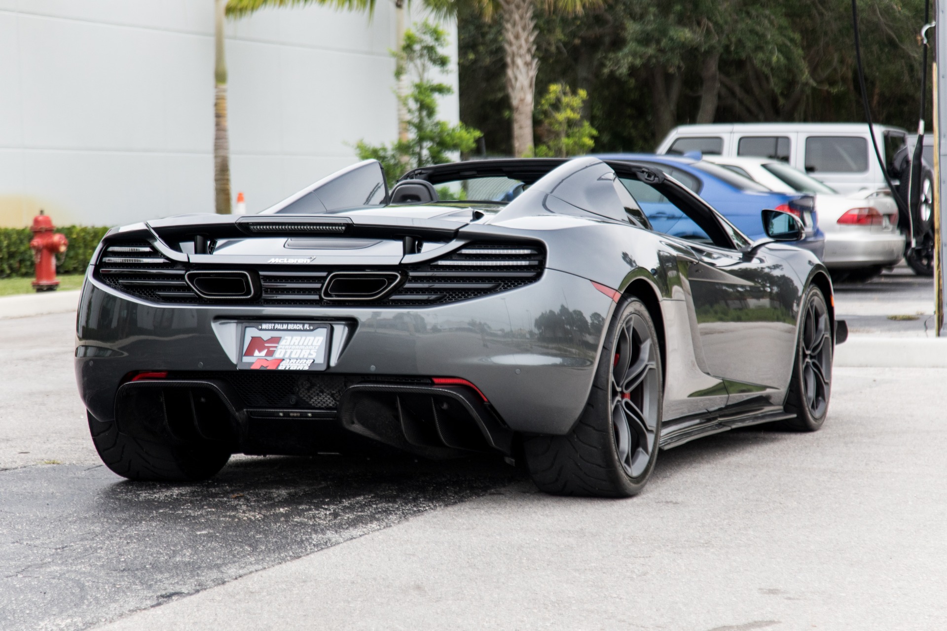 Used-2013-McLaren-MP4-12C-Spider